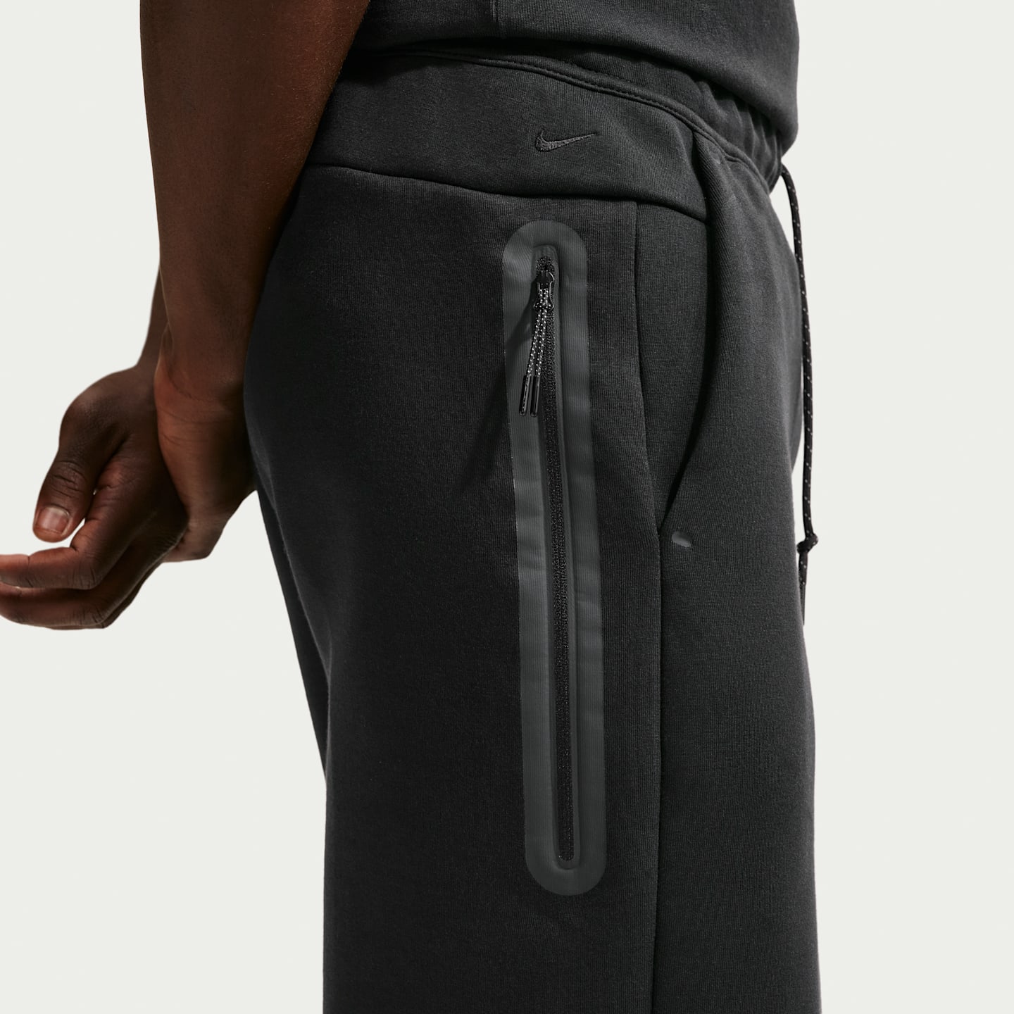 Мужские шорты Nike Tech Men's Fleece Shorts — фото 3