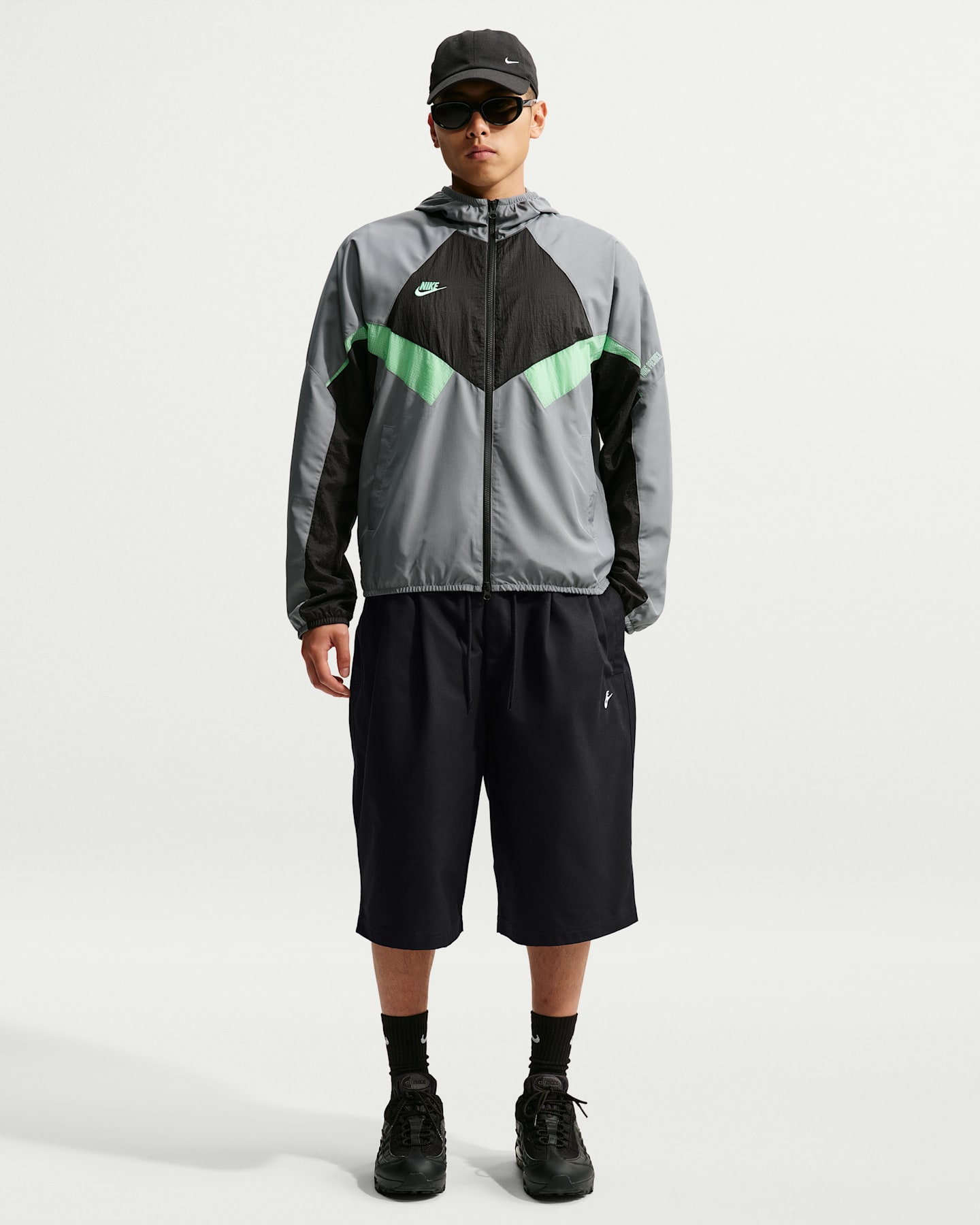 Мужские шорты Nike Club Men's Straight Shorts — фото 11