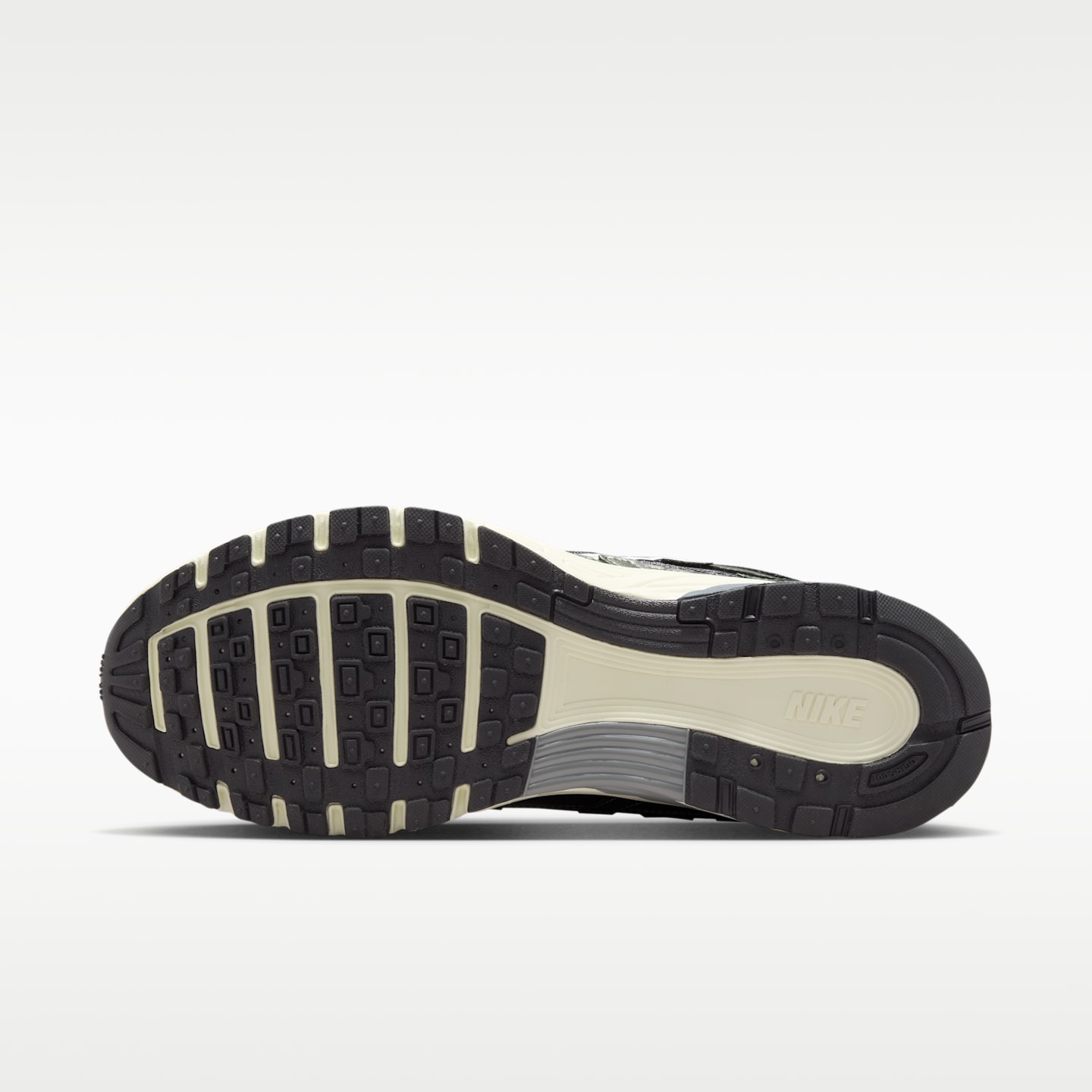 Мужские кроссовки Nike P-6000 Men's Shoes — фото 2