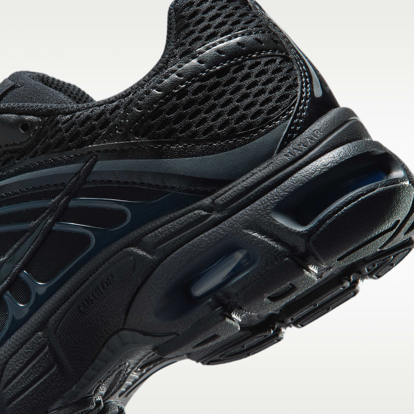 Детские кроссовки Nike Air Max Moto 2K Big Kids' Shoes — фото 8