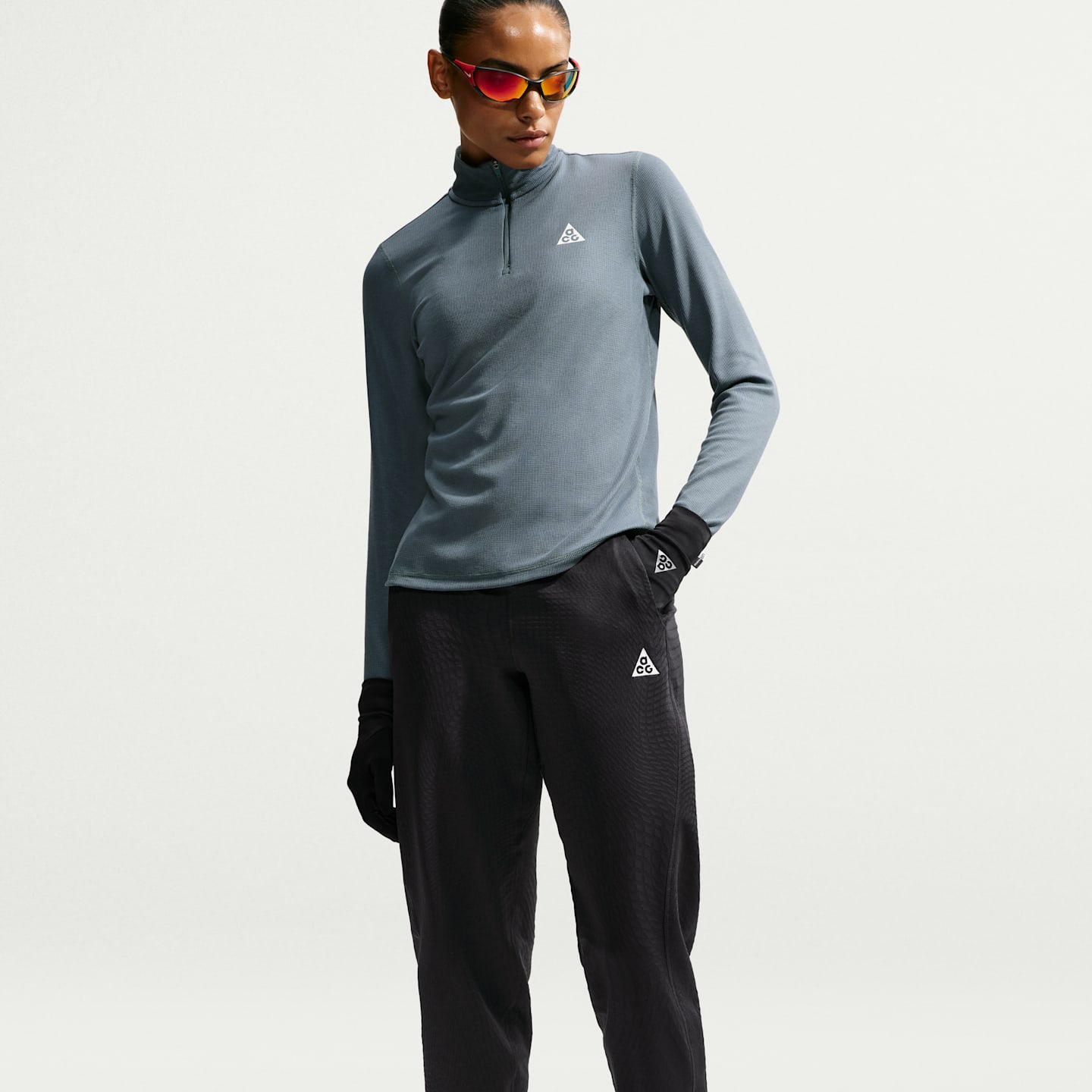 Женские брюки Nike ACG "Wolf Grid" Women's Therma-FIT Hiking Pants — фото 4