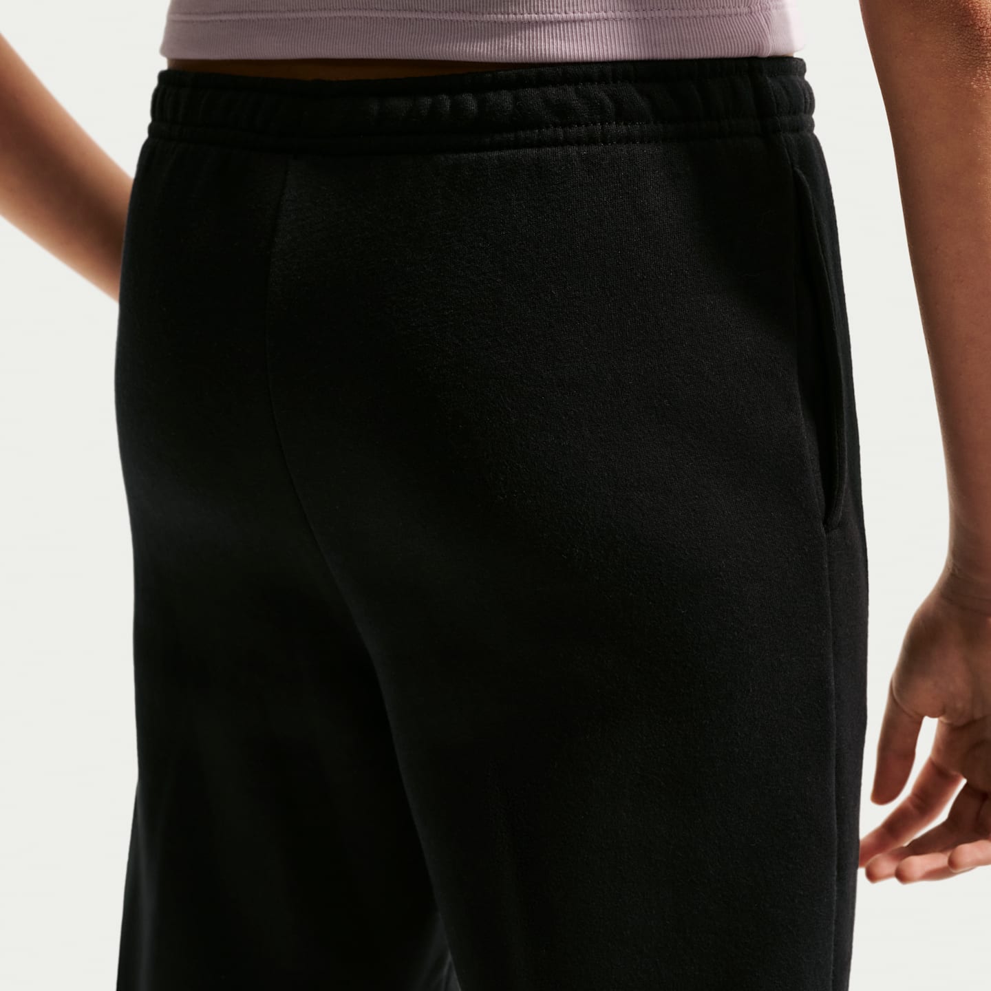 Детские брюки Nike Sportswear Studio Fleece Girls' Open-Hem Pants — фото 3