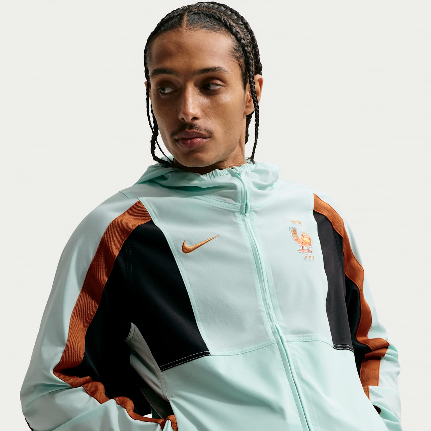 Мужские куртки Nike FFF Energy Men's Nike Dri-FIT Soccer Woven Jacket — фото 1