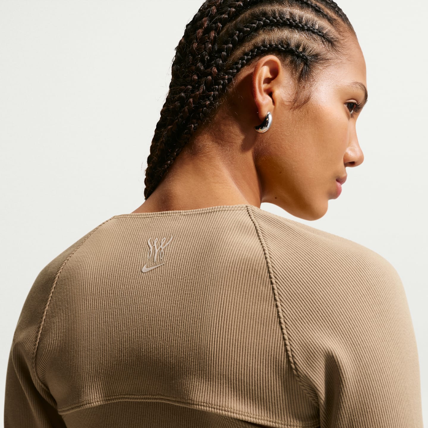 Женские брюки Nike Serena Williams Design Crew Women's Tight Knitwear Top — фото 2