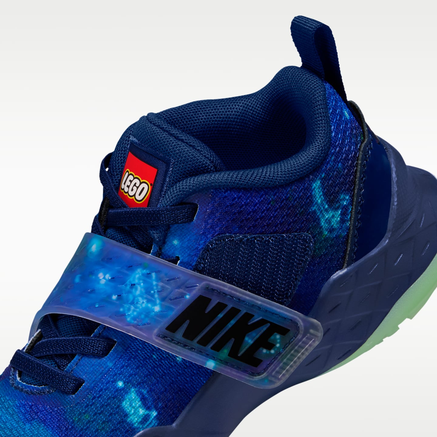 Детские кроссовки Nike Hustle D 12 x LEGO® Collection Little Kids' Shoes — фото 9