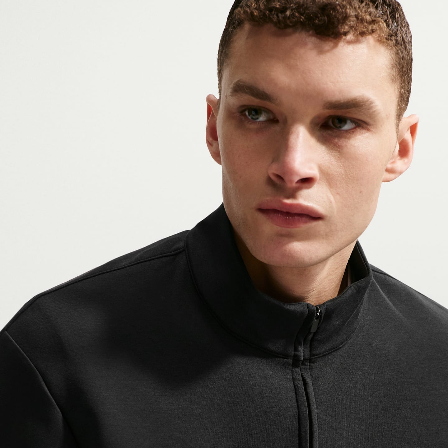 Мужские свитеры Nike 24.7 ImpossiblySoft Men's Dri-FIT 1/2-Zip Top — фото 3