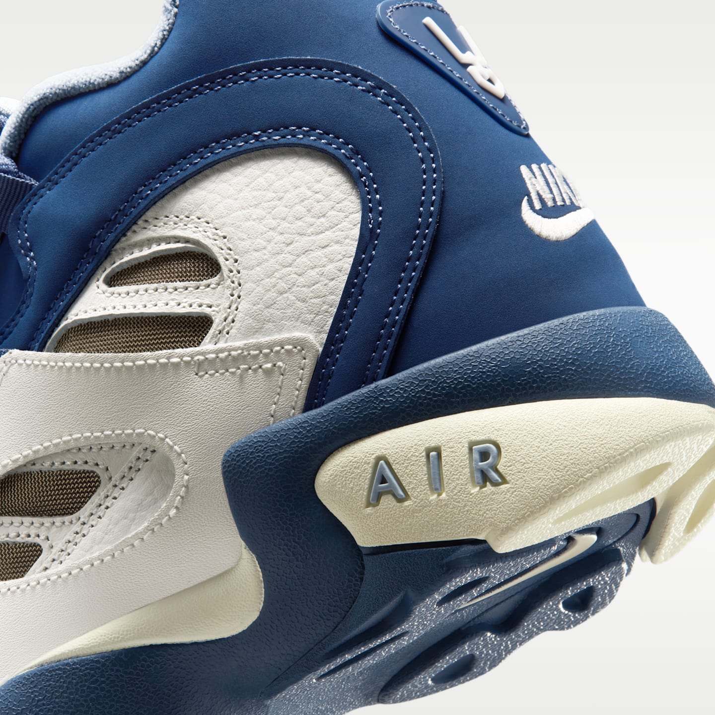 Мужские кроссовки Nike Air Diamond Turf II Men's Shoes — фото 8
