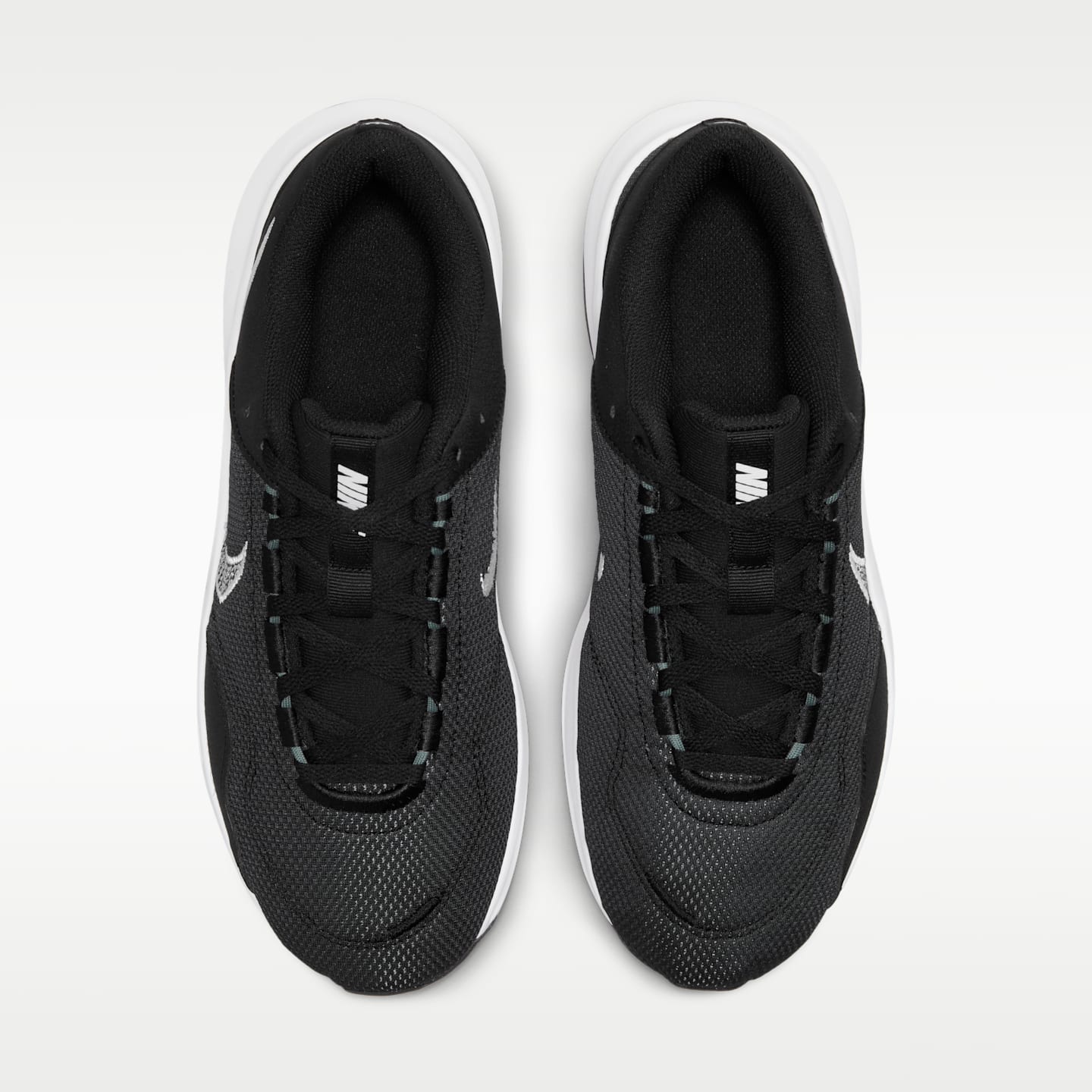 Мужские кроссовки Nike Legend Essential 3 Next Nature Men's Workout Shoes — фото 4