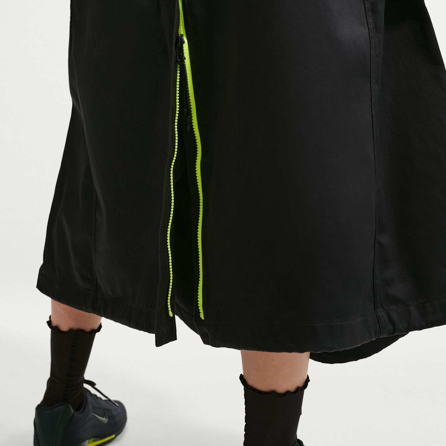Женские куртки Nike Sportswear Airreverent Women's Trench Coat — фото 8