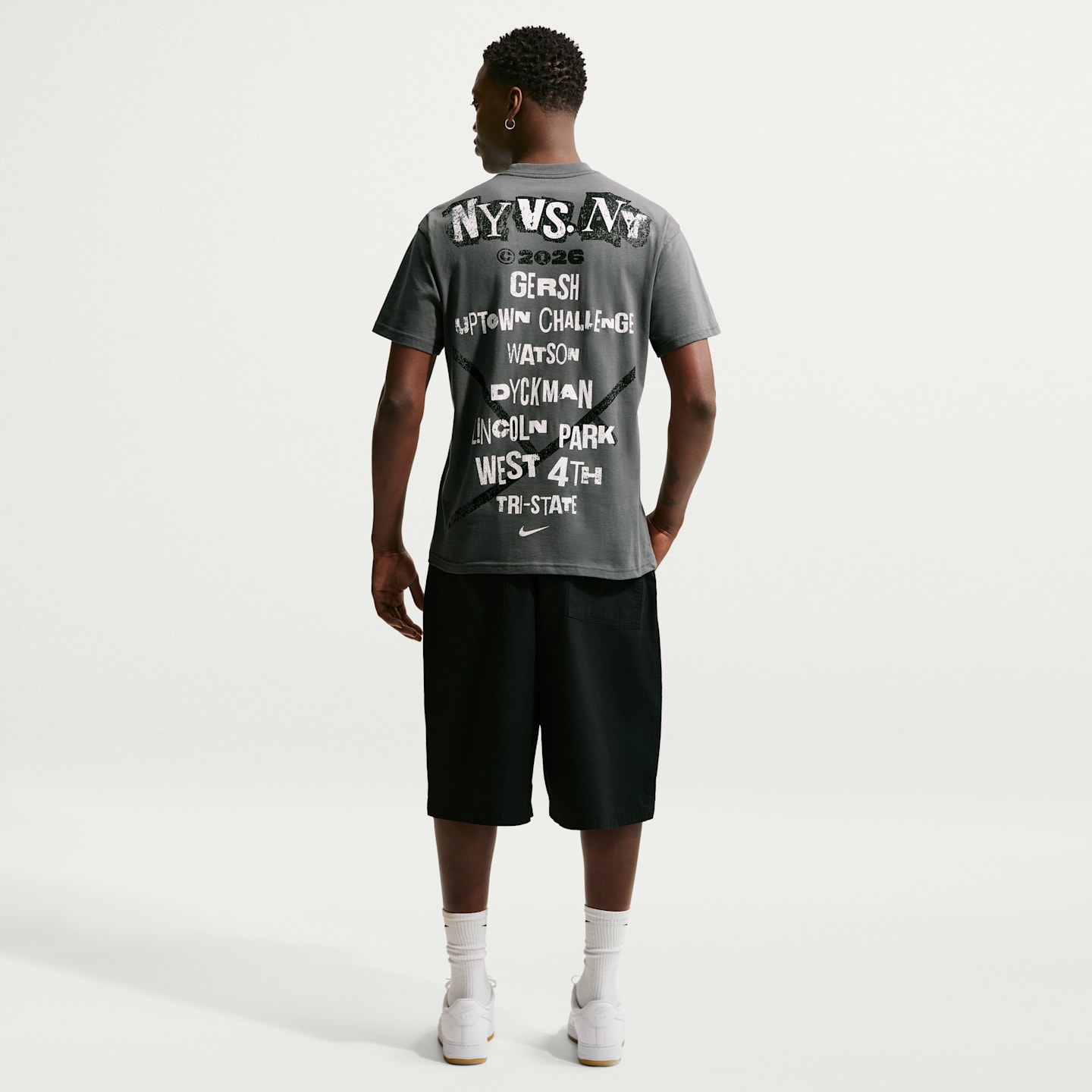 Мужские футболки Nike Sportswear Men's Short-Sleeve T-Shirt — фото 5