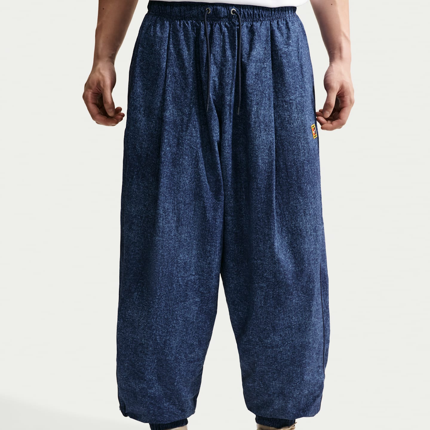 Мужские брюки Nike Club Rules Men's Track Pants — фото 2