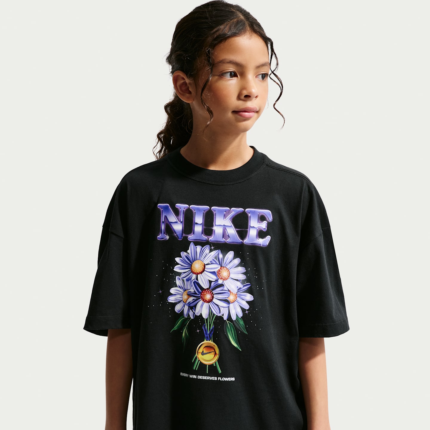 Детские футболки Nike Sportswear Big Kids' (Girls') Oversized T-Shirt — фото 1