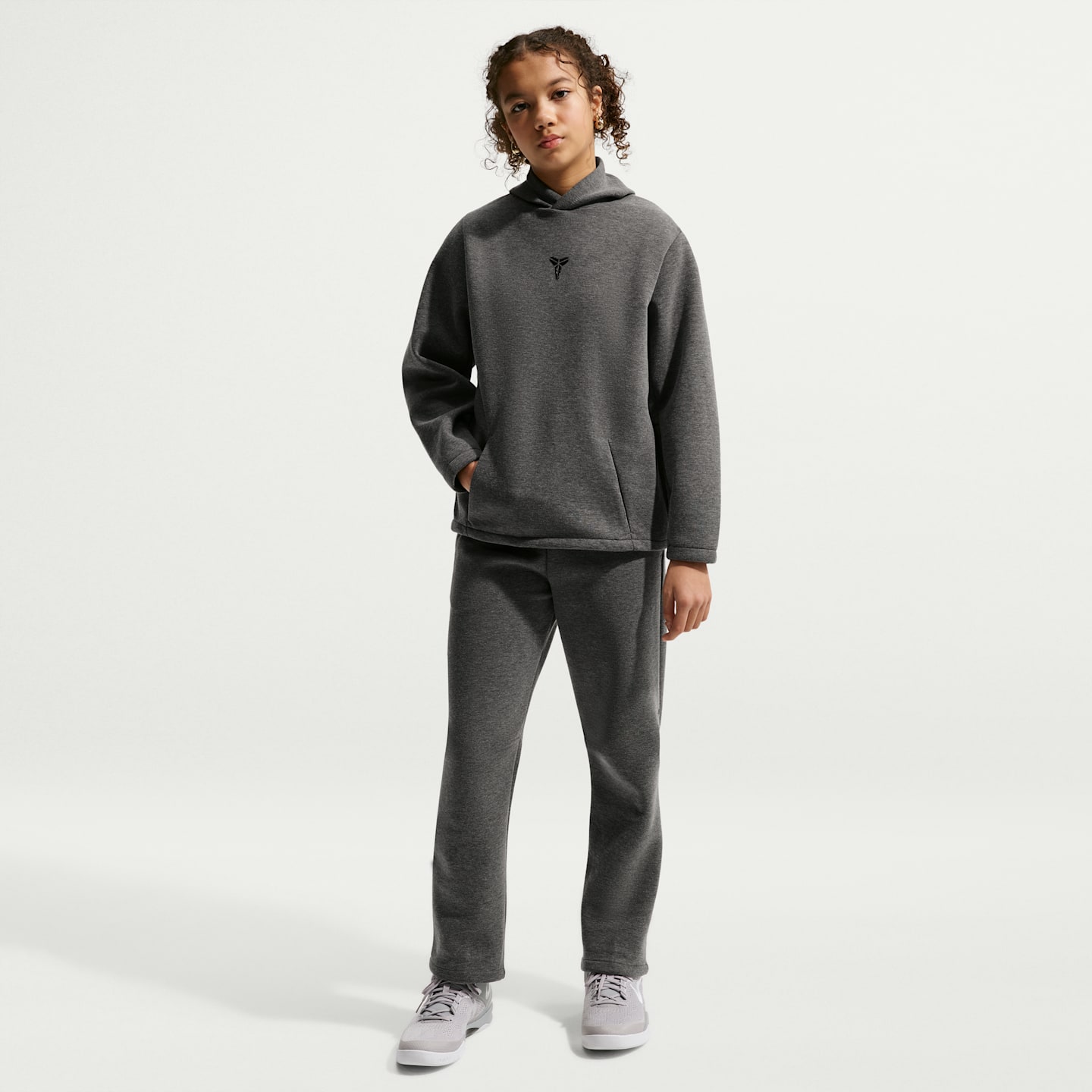 Детские худи Nike Kobe Big Kids' Dri-FIT Pullover Basketball — фото 4