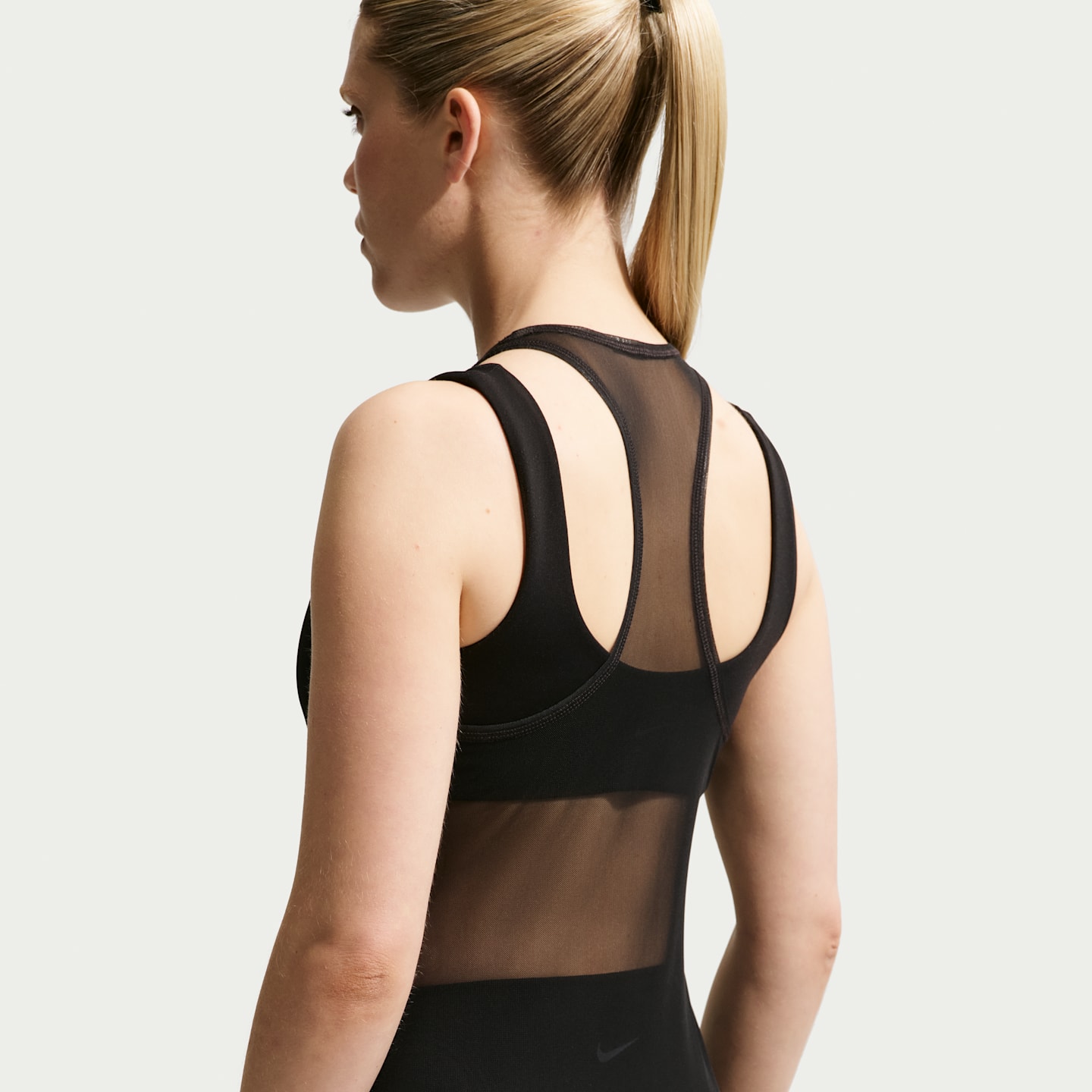 Женские платья Nike Sportswear Women's Tight Sheer Tank Dress — фото 3