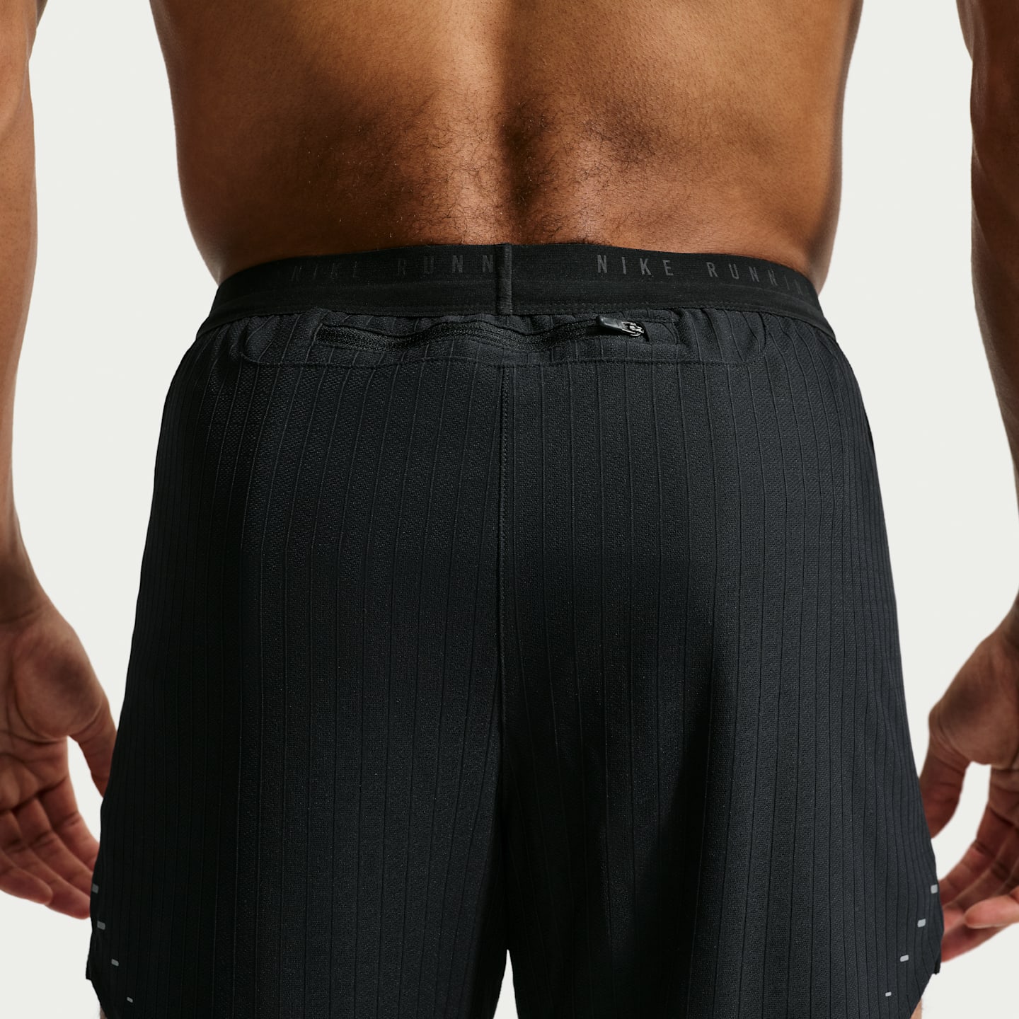 Мужские шорты Nike Stride Aero-FIT Men's 5" Brief-Lined Running Shorts — фото 3
