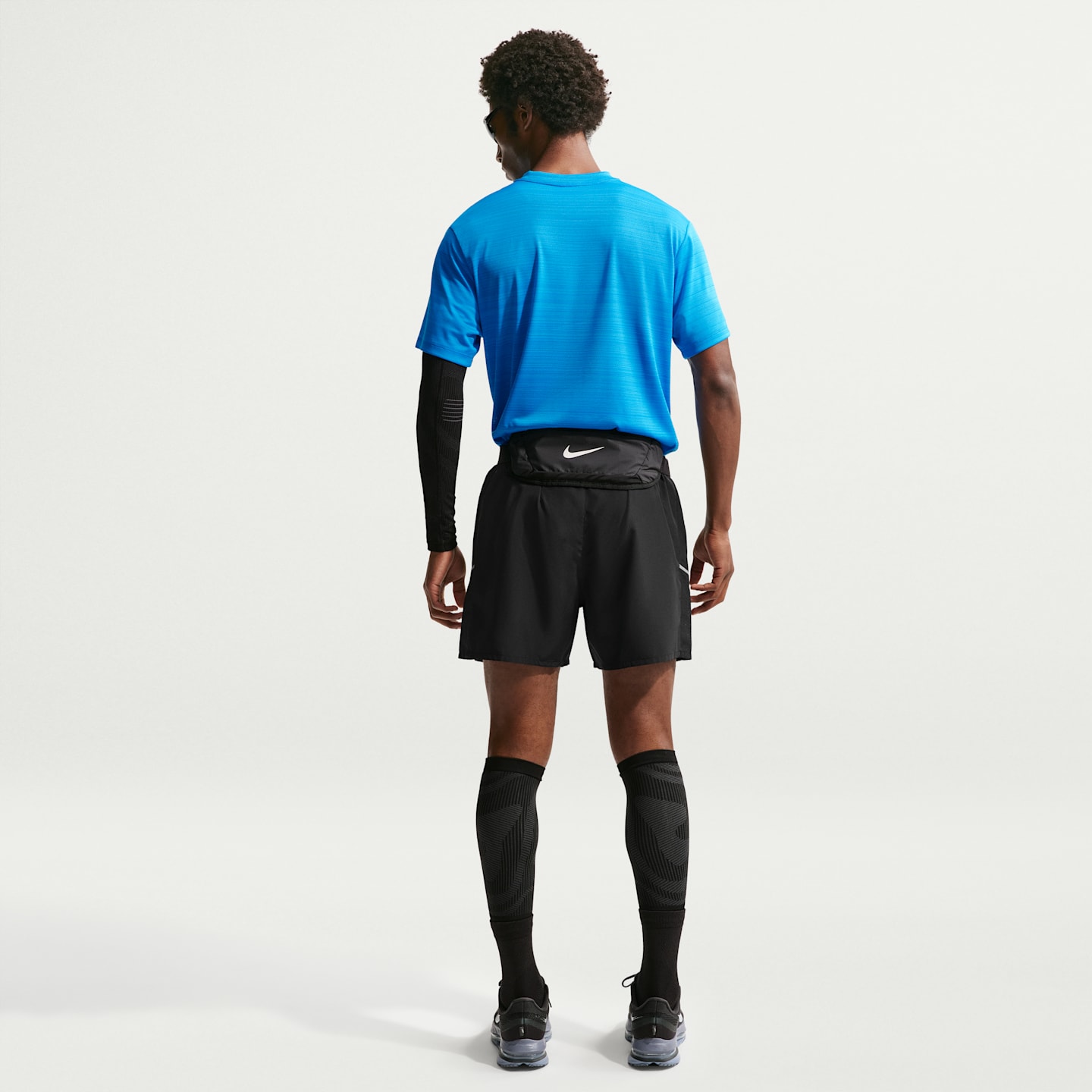 Мужские шорты Nike Miler Men's Dri-FIT 5" Brief-Lined Running Shorts — фото 5