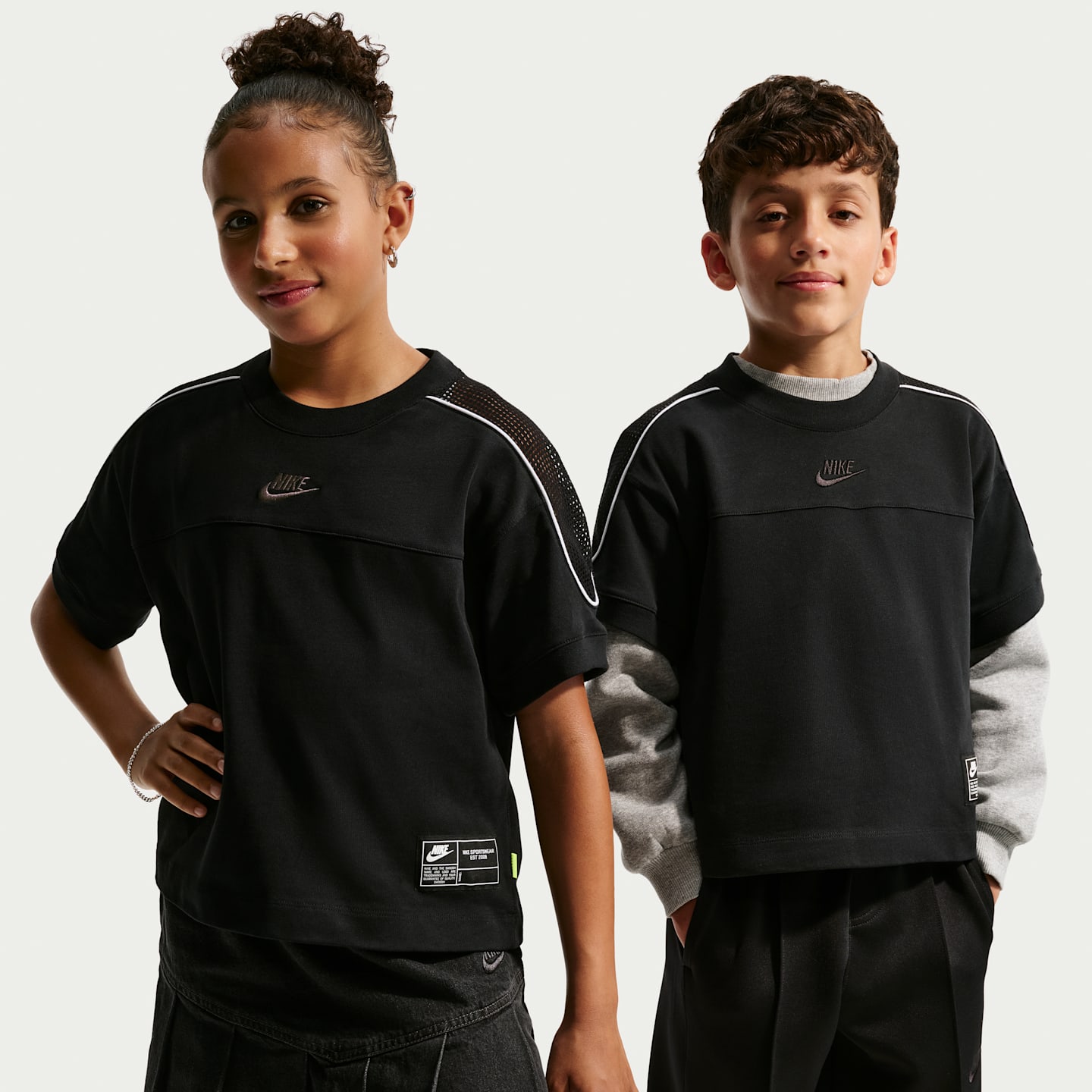 Детские топы Nike Sportswear Collection Big Kids' Short-Sleeve Top — фото 1
