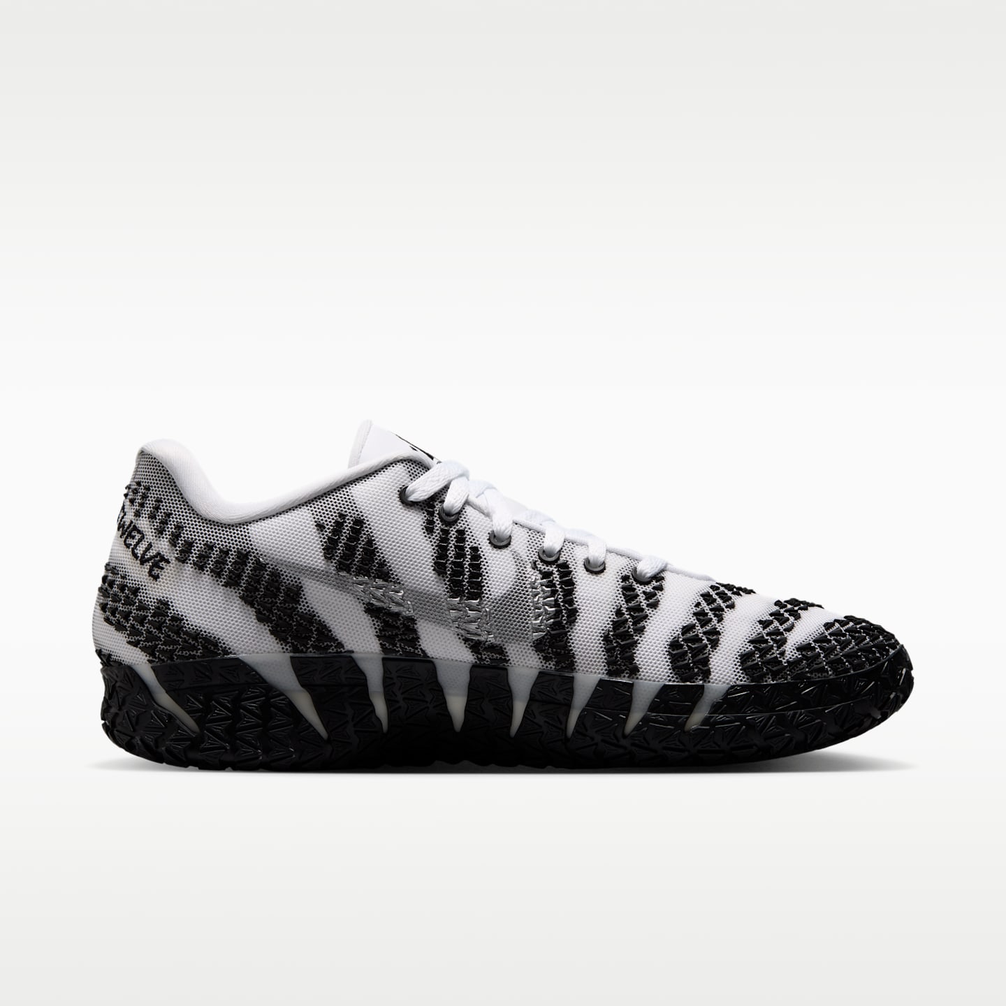 Мужские кроссовки Nike Ja 3 Basketball Shoes — фото 3