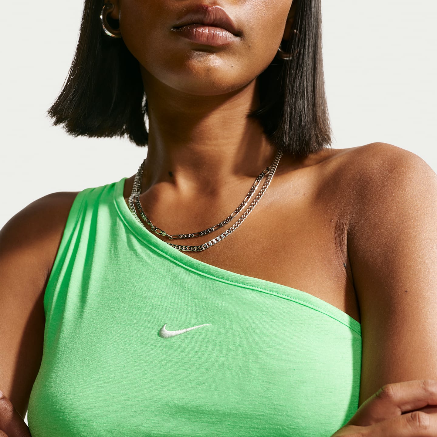 Женские брюки Nike Sportswear Women's Tight One-Shoulder Tank Top — фото 3
