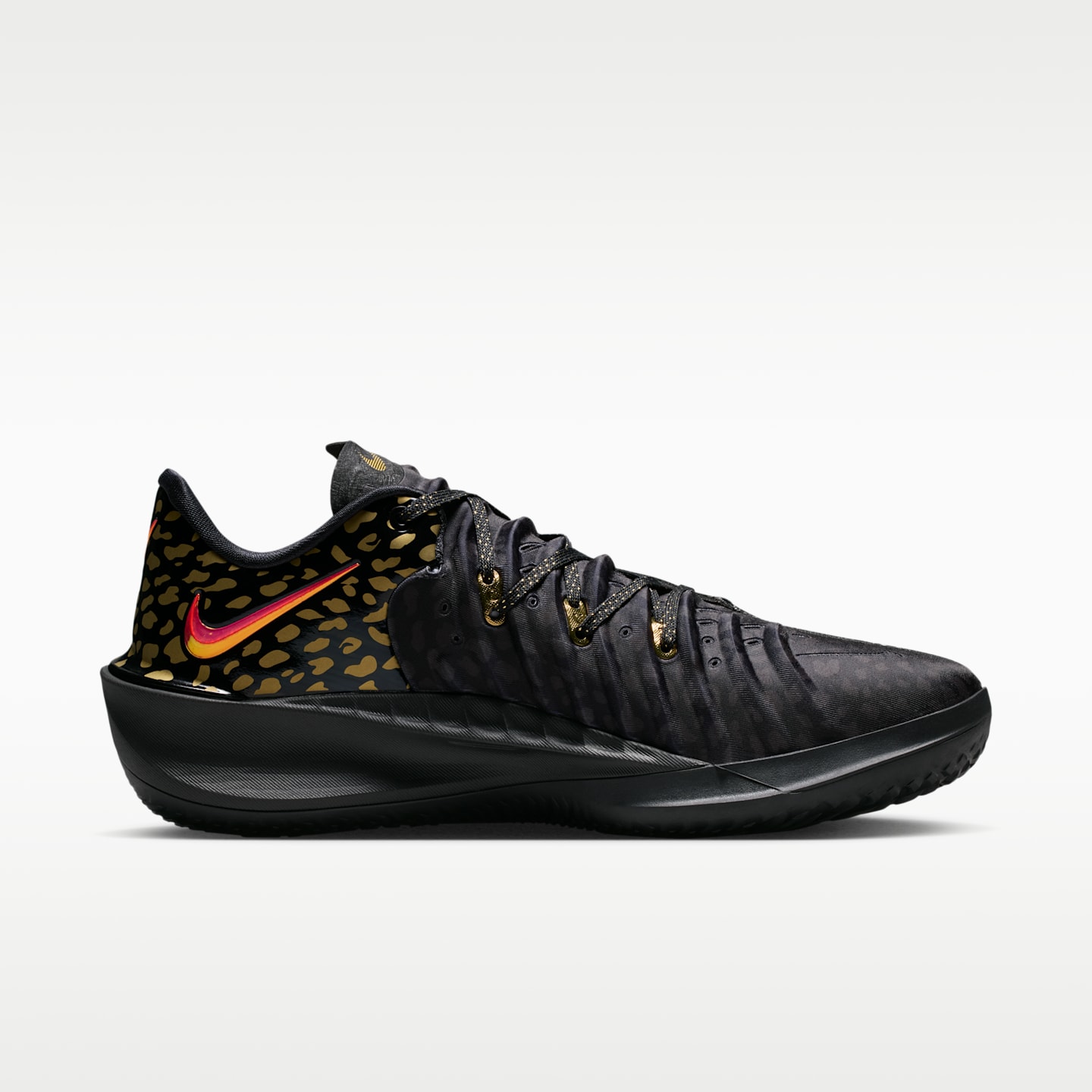 Мужские кроссовки Nike G.T. Cut 4 Basketball Shoes — фото 3