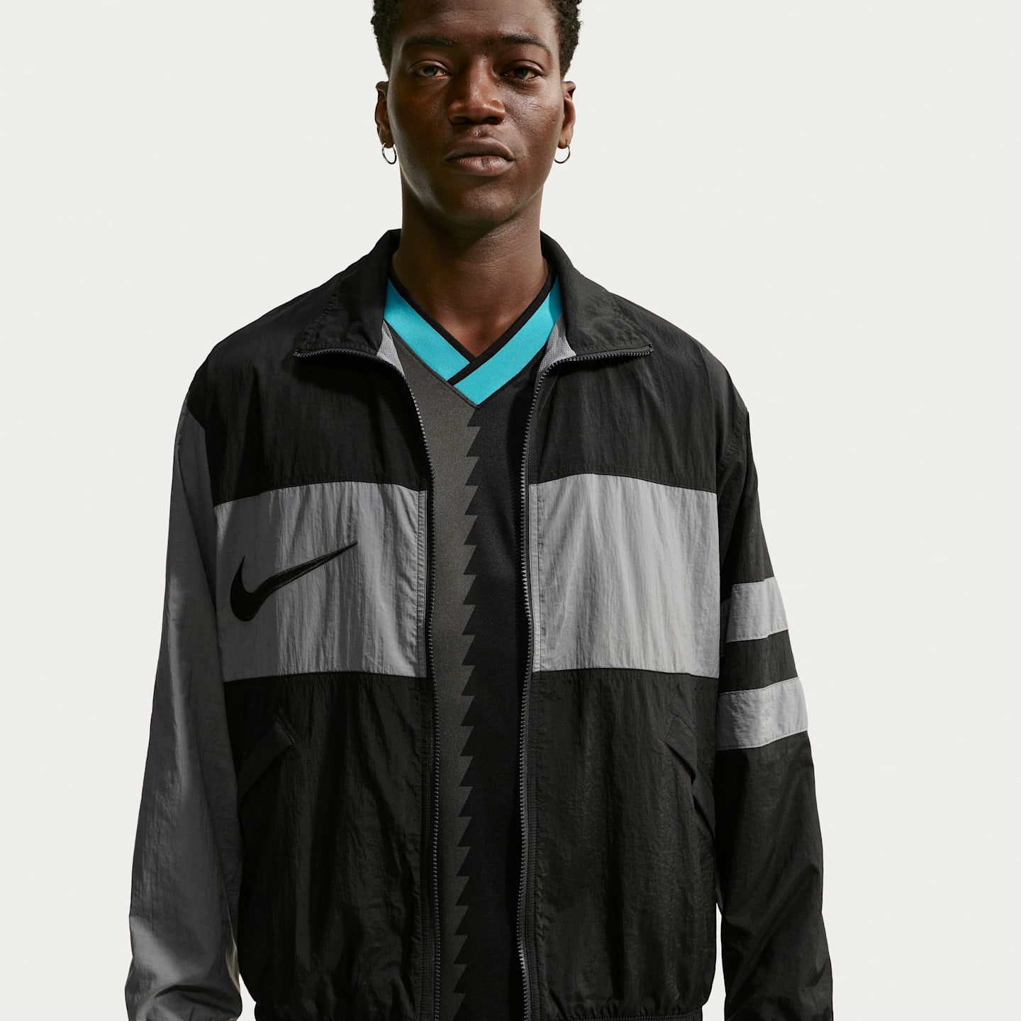 Мужские куртки Nike i96 Repel Men's Soccer Woven Track Jacket — фото 1