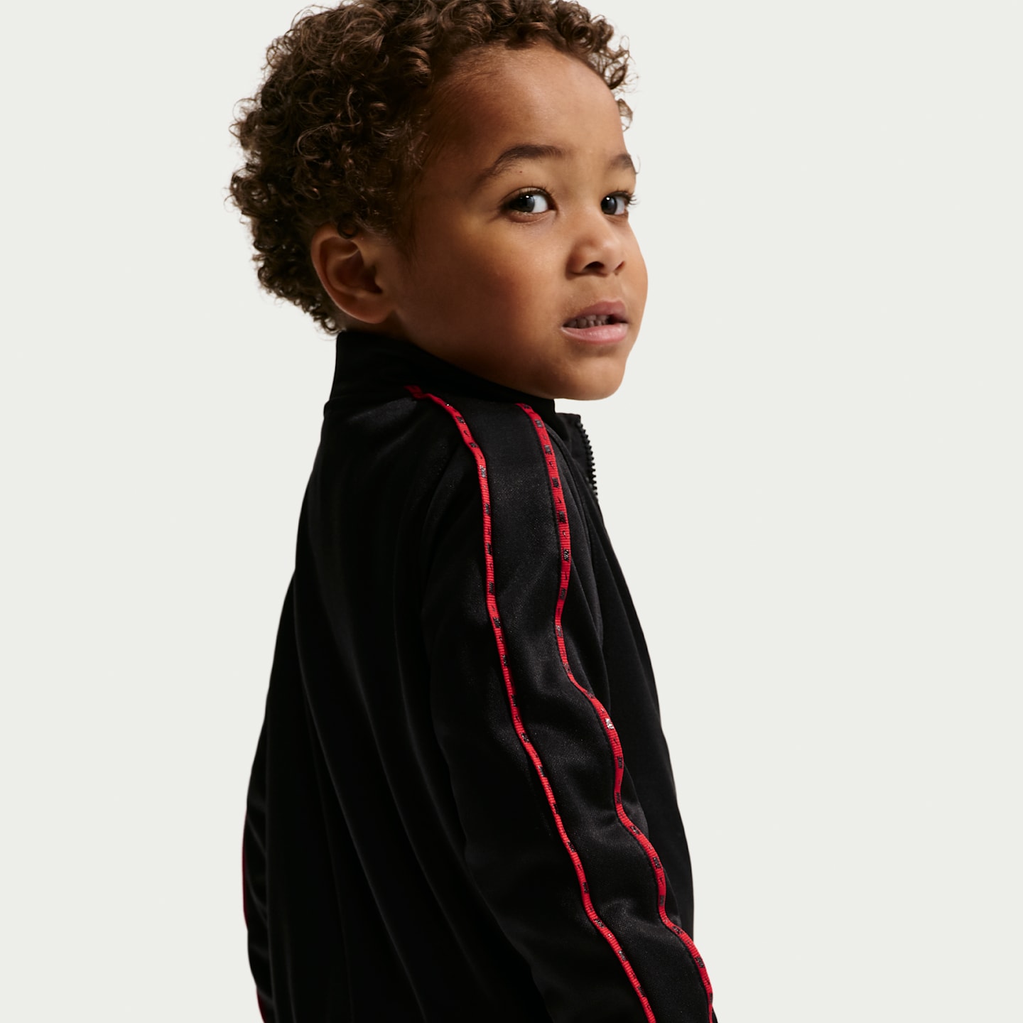 Детские кроссовки Nike Toddler Dri-FIT Lifestyle 2-Piece Full-Zip Propus Piping Set — фото 3
