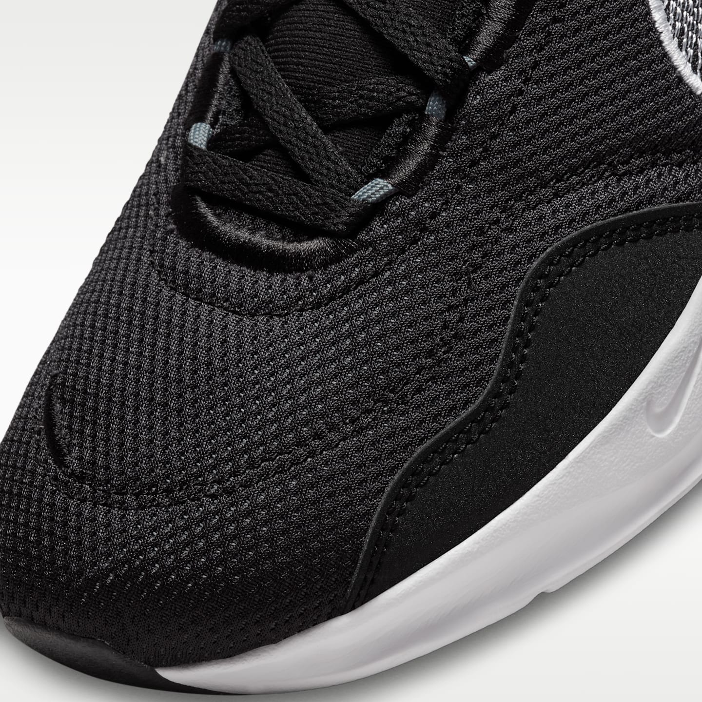 Мужские кроссовки Nike Legend Essential 3 Next Nature Men's Workout Shoes — фото 7