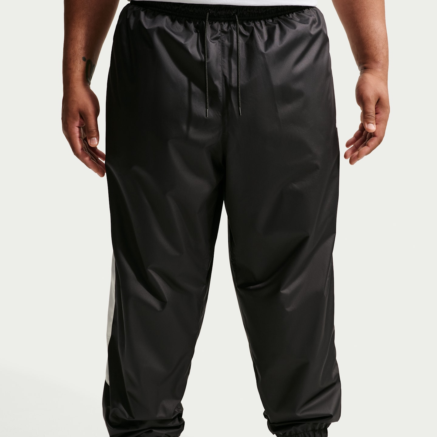 Мужские брюки Nike Windrunner Men's Lined Pants — фото 7