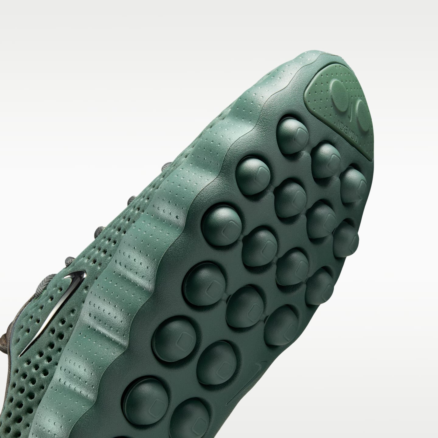 Мужские кроссовки Nike Mind 002 Men's Pregame Shoes — фото 7