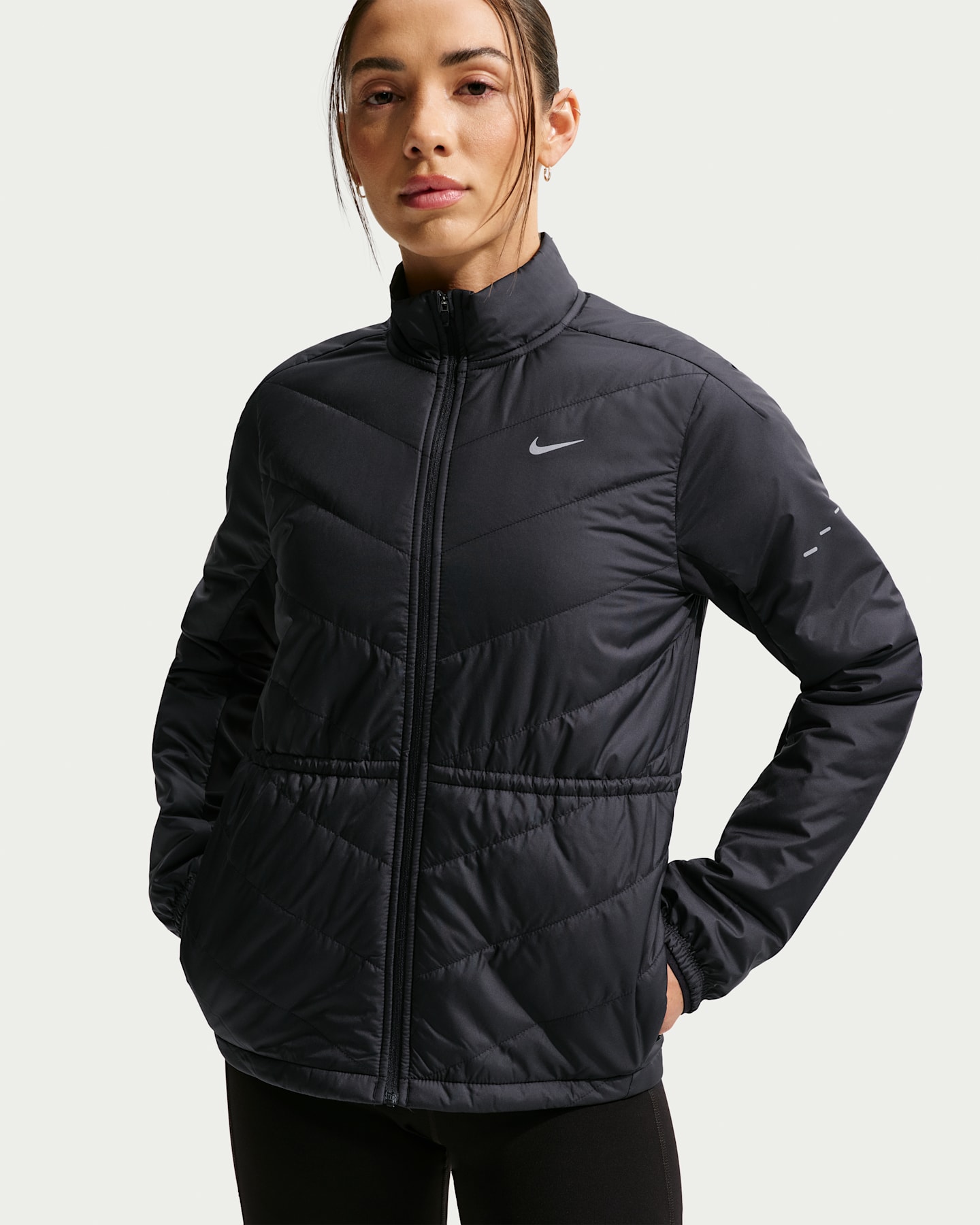Женские куртки Nike Swift Women's Therma-FIT Running Jacket — фото 11