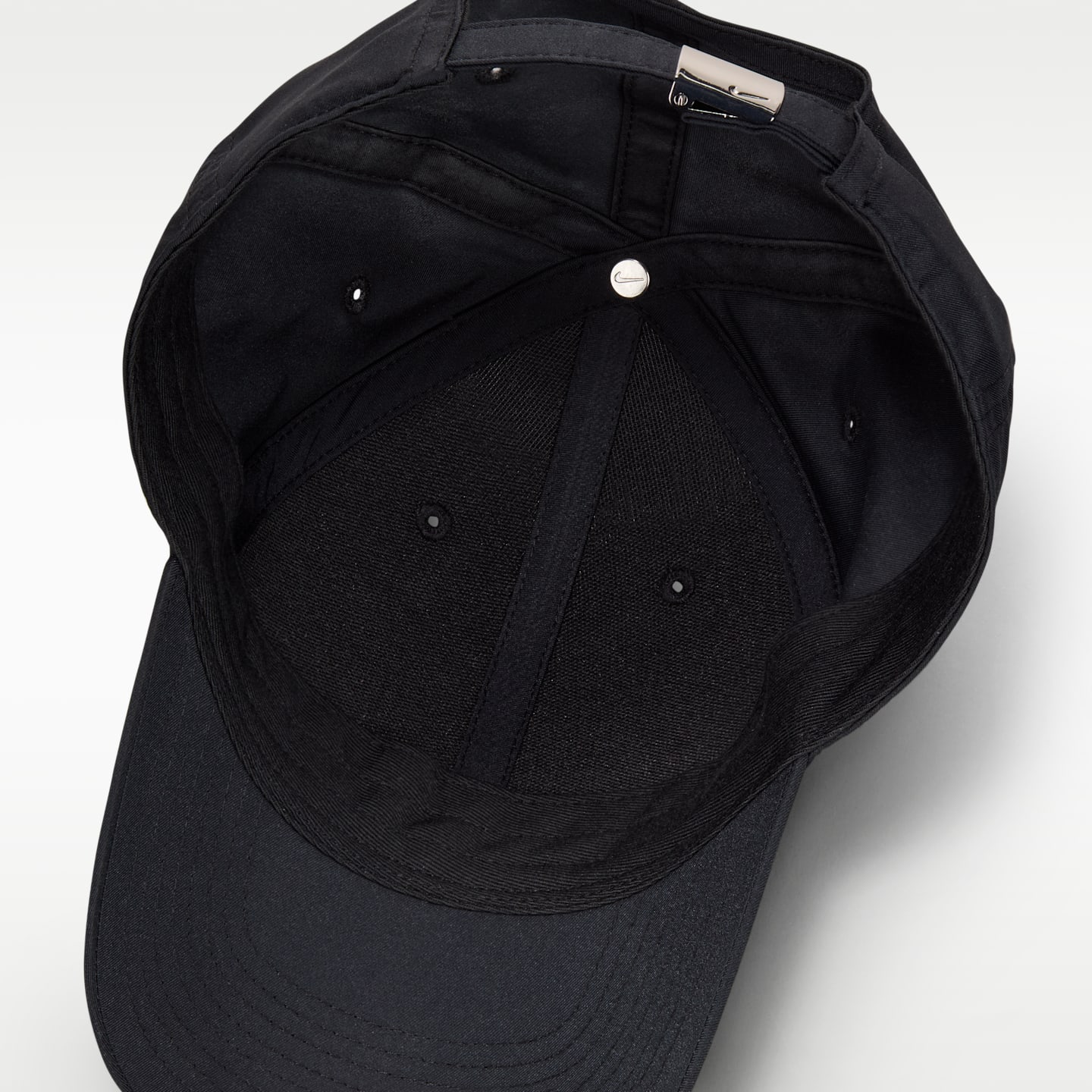 Nike Club Structured Metal Swoosh Cap — фото 5