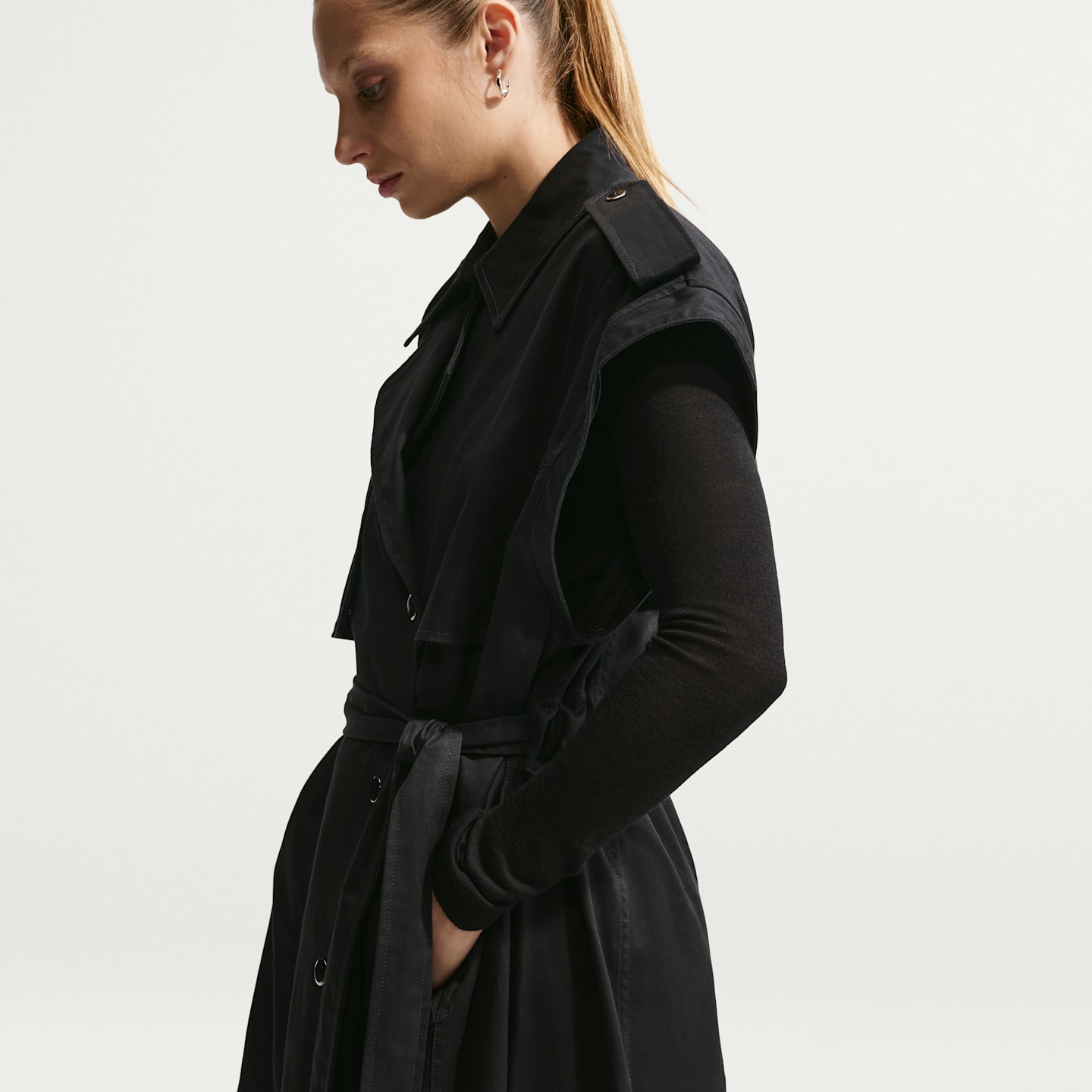 Женские куртки Nike Sportswear Airreverent Women's Trench Coat — фото 11