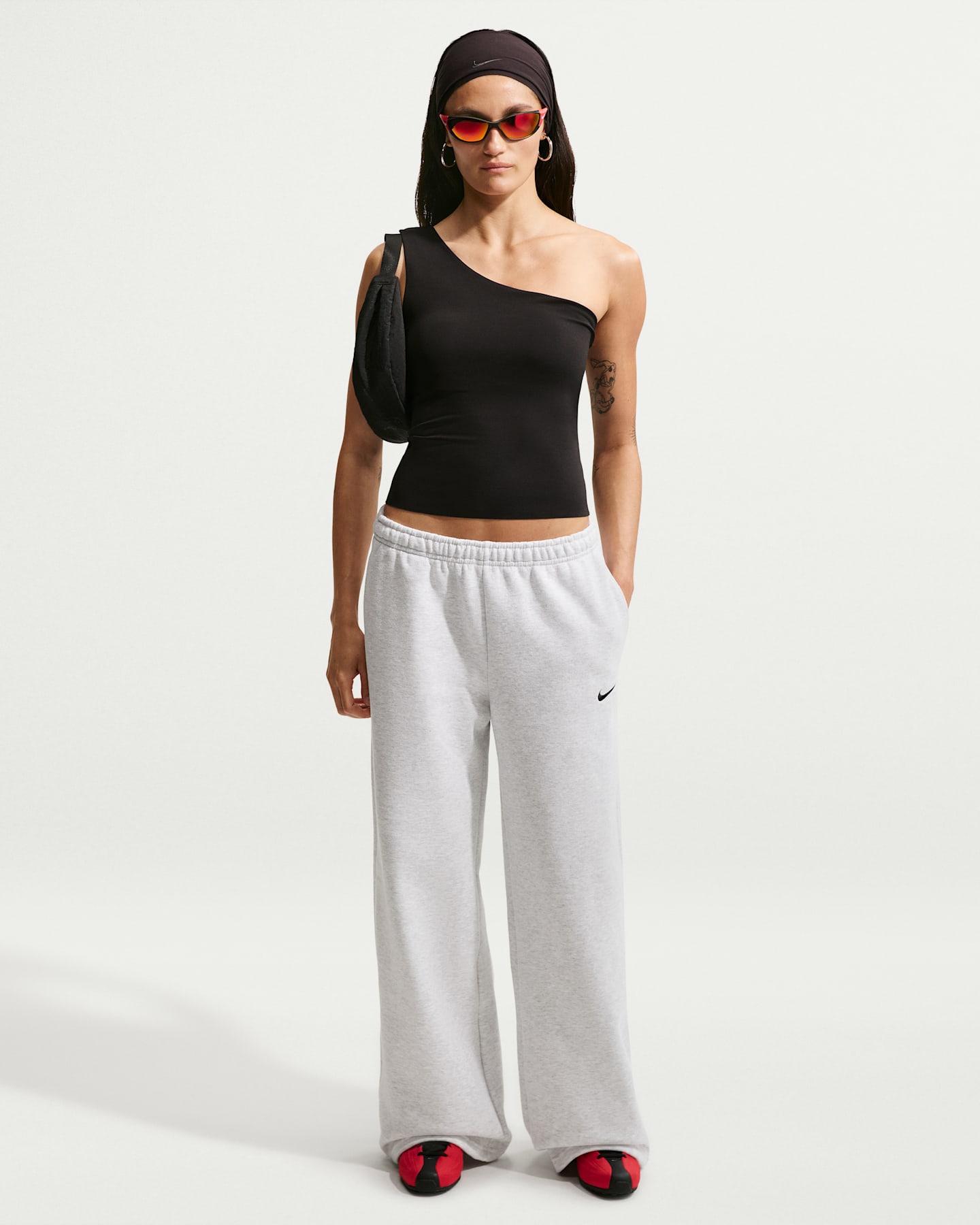 Женские брюки Nike Studio Fleece Medium Weight Women's Mid-Rise Wide-Leg Pants — фото 6