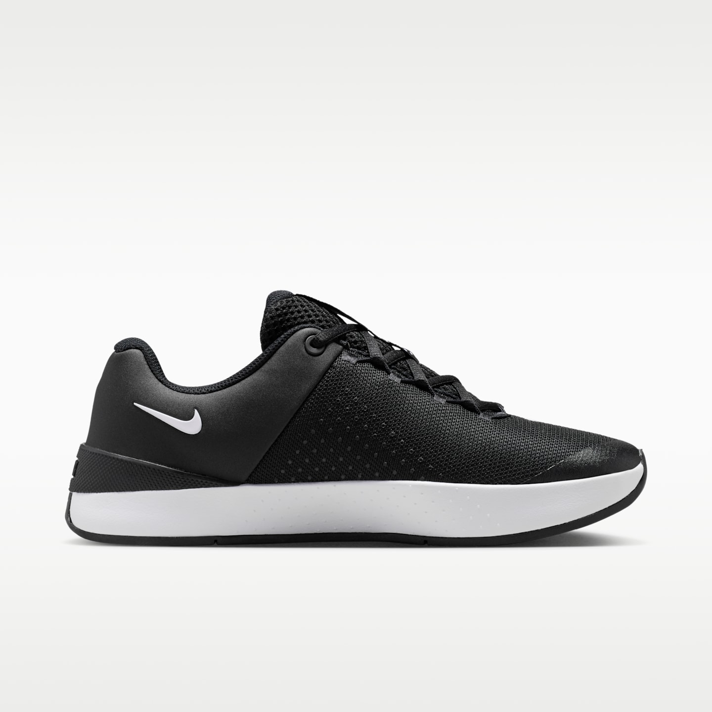 Женские кроссовки Nike MC Trainer 4 Women's Training Shoes — фото 3