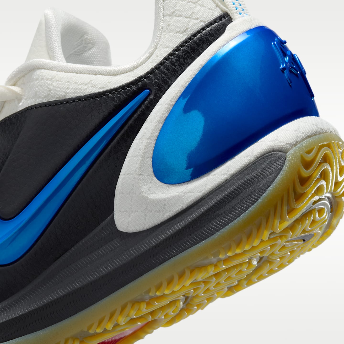 Детские кроссовки Nike A'Two A'ja Wilson Big Kids' Basketball Shoes — фото 8