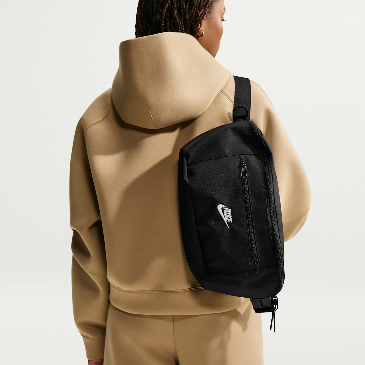 Женские кроссовки Nike Heritage Waistpack (8L) — фото 9