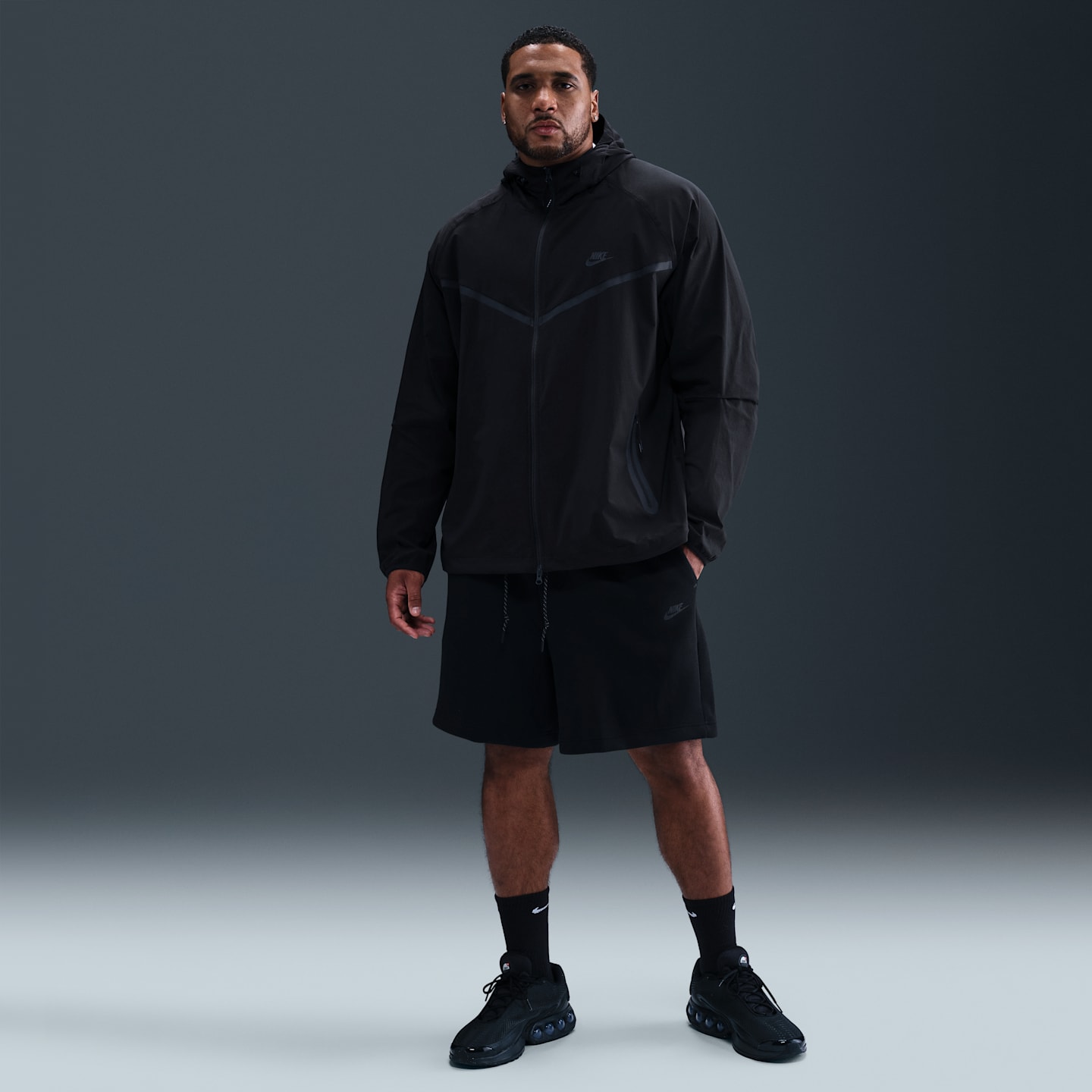 Мужские шорты Nike Tech Men's Fleece Shorts — фото 6