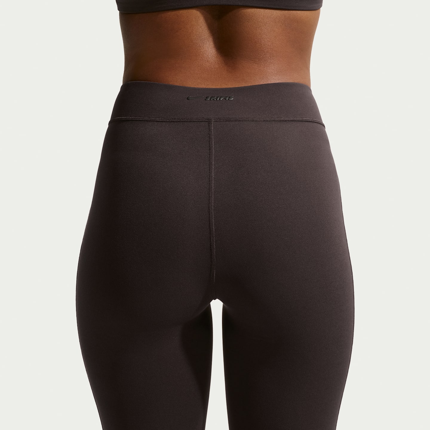 Женские леггинсы Nike NikeSKIMS Studio Stretch Women's 29" Leggings — фото 3