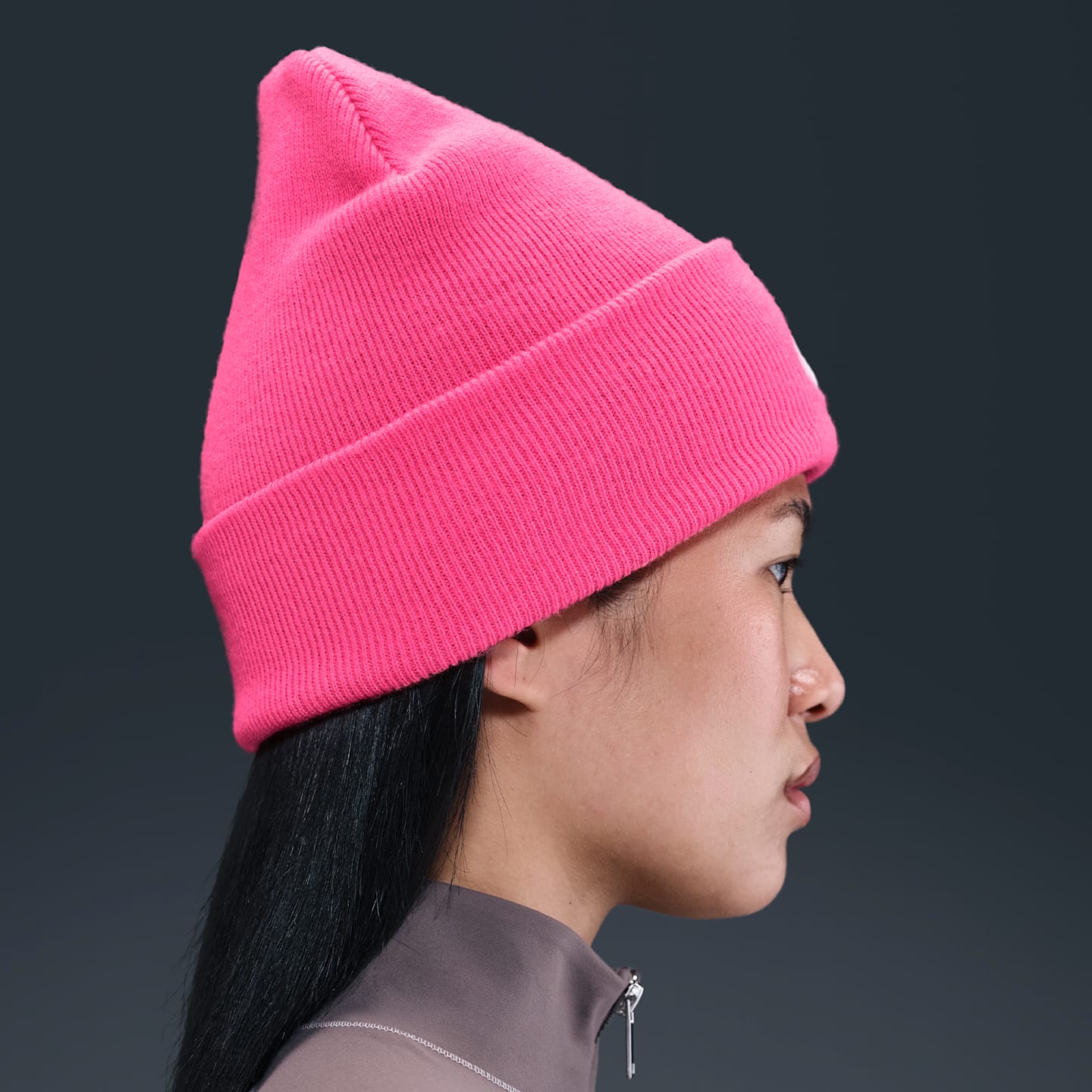 Мужские шапки Nike Peak Futura Beanie — фото 2