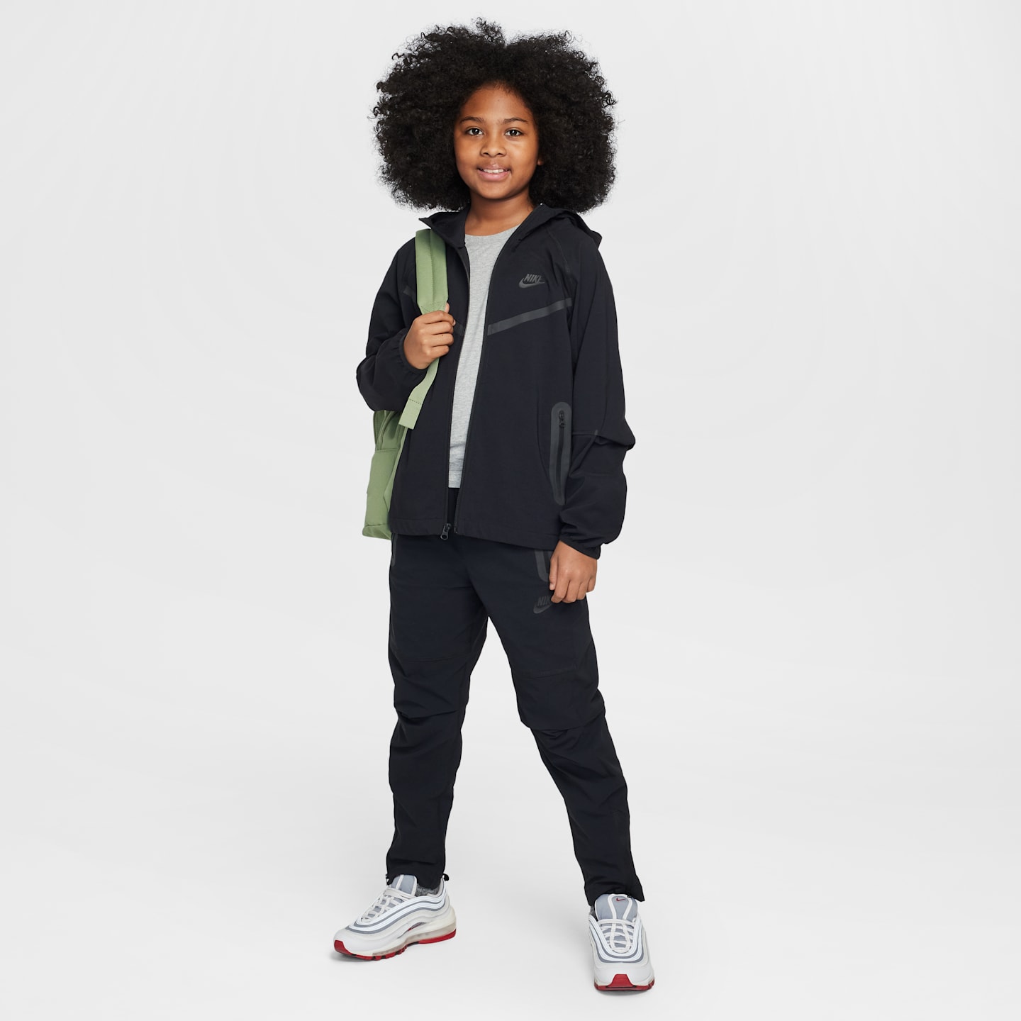 Детские куртки Nike Tech Big Kids' (Boys') Woven Jacket — фото 9