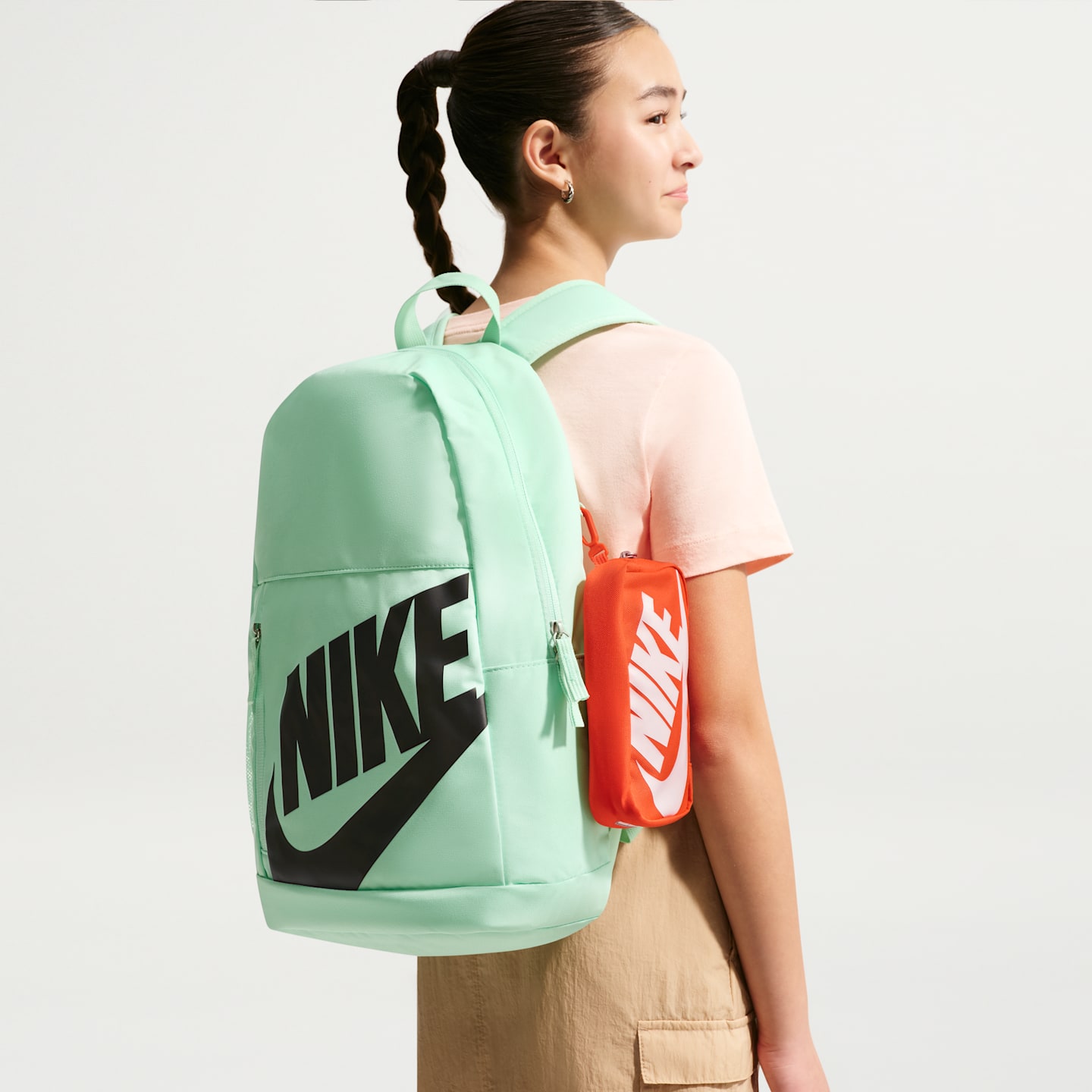 Рюкзак Nike Elemental Big Kids' (20L) — фото 1