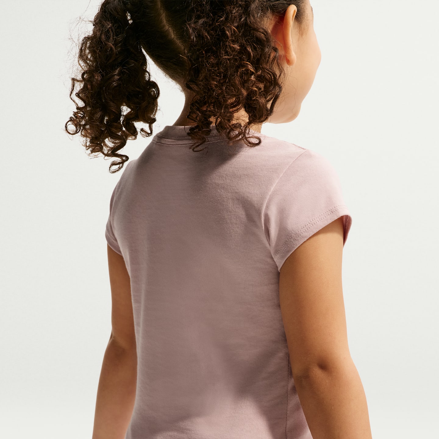 Детские шорты Nike Move With Nature Toddler 2-Piece Mesh Shorts Set — фото 3