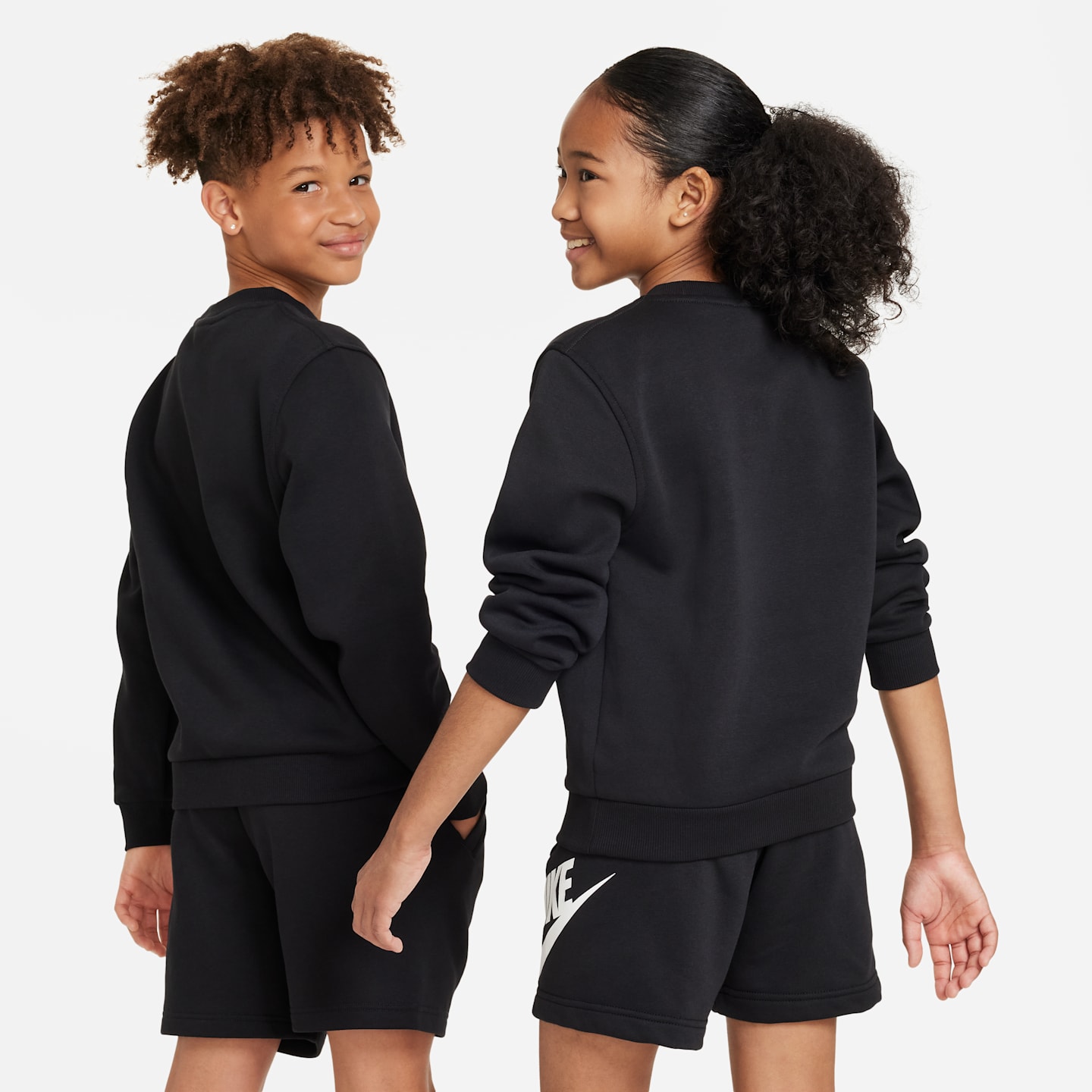 Детские худи Nike Sportswear Club Fleece Big Kids' Sweatshirt — фото 2