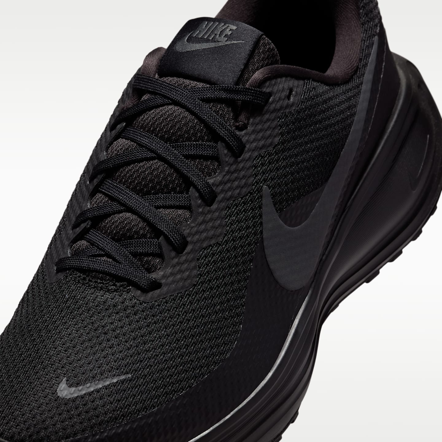 Мужские кроссовки Nike Revolution 8 широкие — фото 7