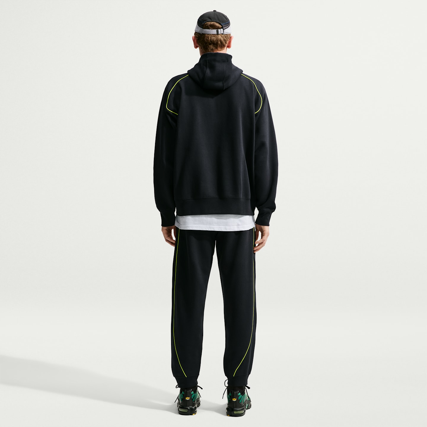 Мужские брюки Nike Air Men's Fleece Joggers — фото 5