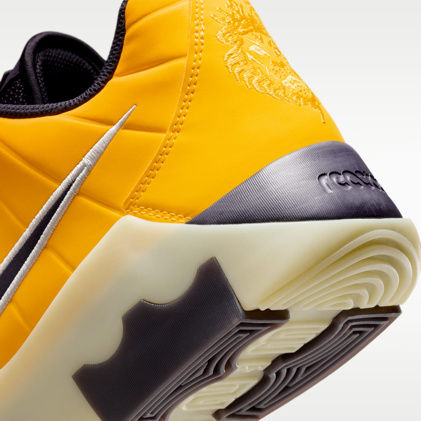 Мужские кроссовки Nike LeBron Witness 9 Basketball Shoes — фото 8