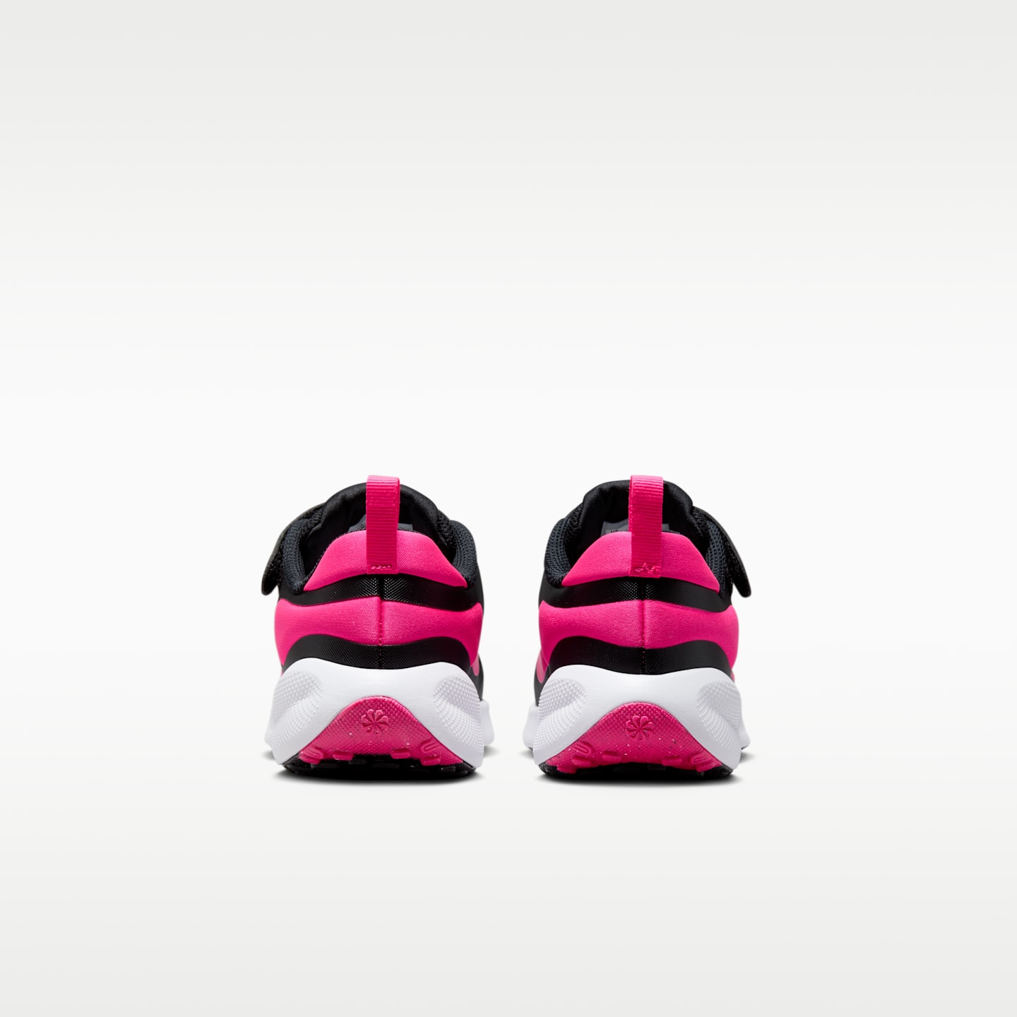 Детские кроссовки Nike Revolution 7 Little Kids' Shoes — фото 6