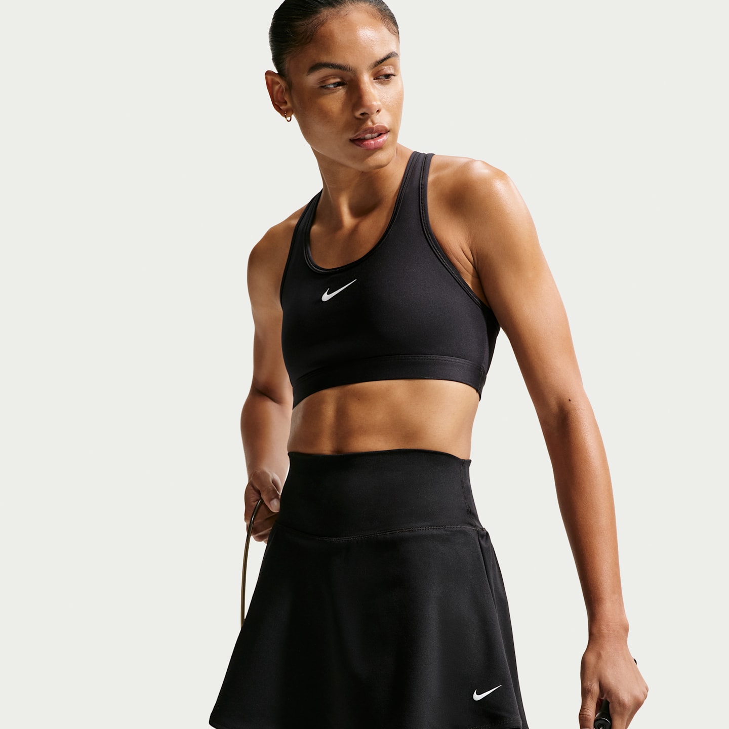 Женские юбки Nike One Women's Dri-FIT Skirt — фото 4
