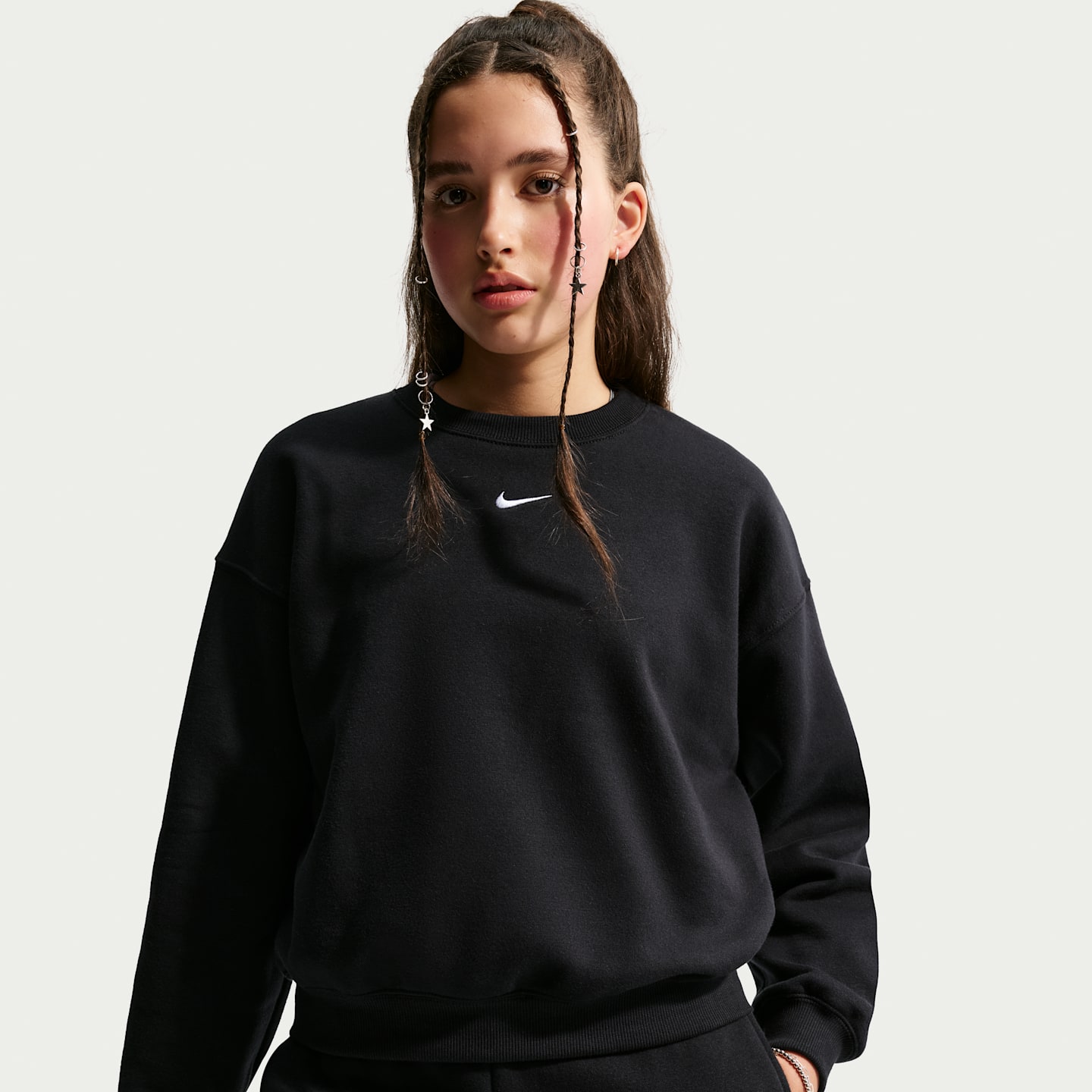 Детские свитеры Nike Sportswear Studio Girls' Boxy Fleece Crew-Neck — фото 1