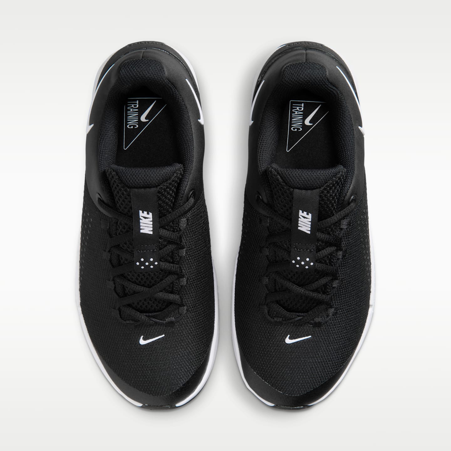 Женские кроссовки Nike MC Trainer 4 Women's Training Shoes — фото 4